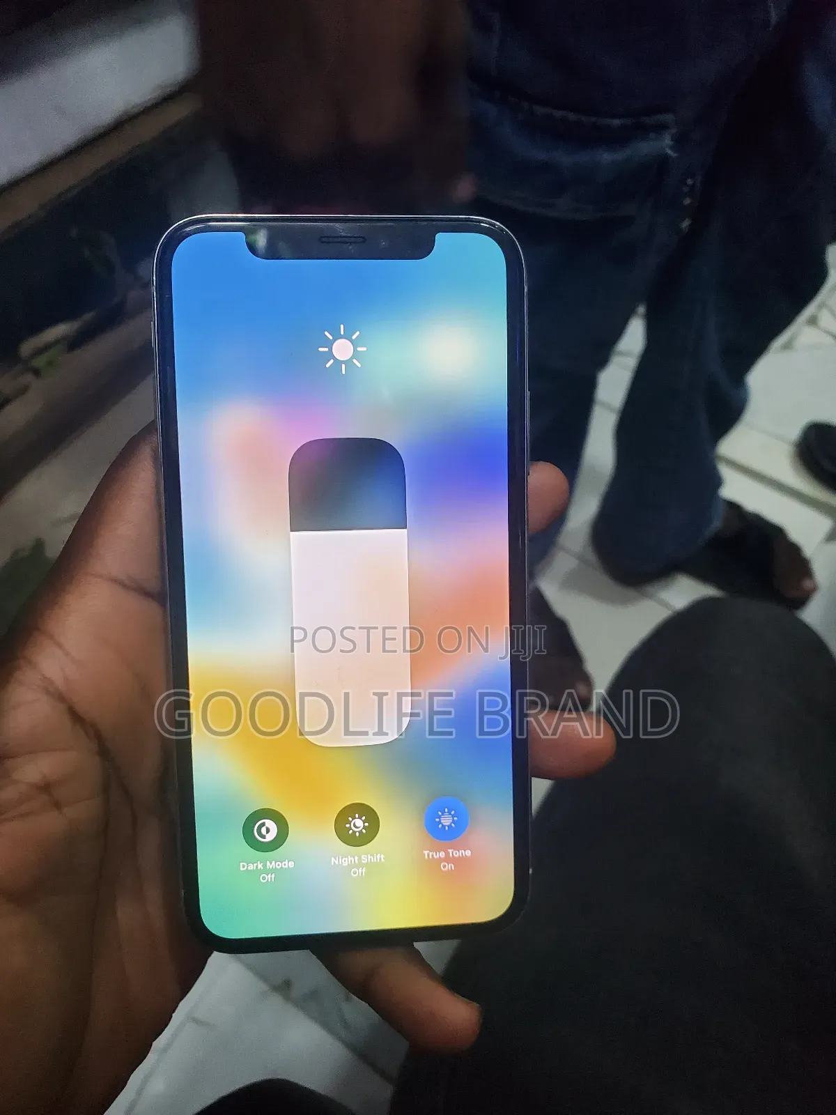 Apple iPhone X 64 GB White