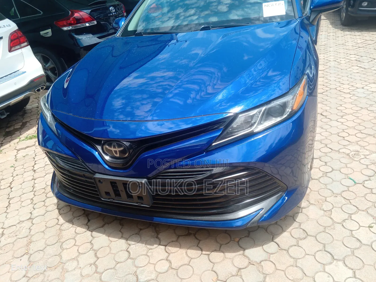 Toyota Camry LE FWD (2.5L 4cyl 8AM) 2018 Blue