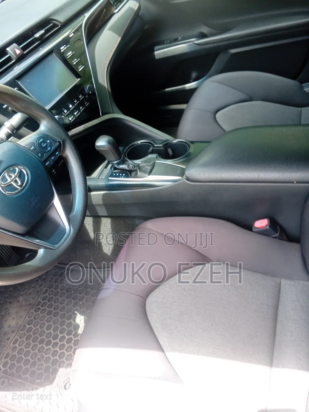 Toyota Camry LE FWD (2.5L 4cyl 8AM) 2018 Blue