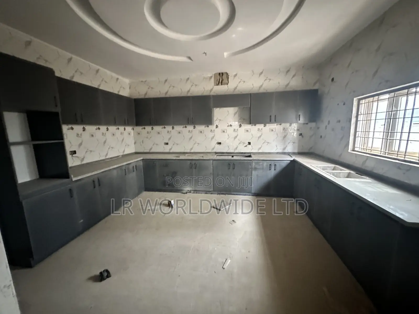 5bdrm Duplex in Lugbe District for rent