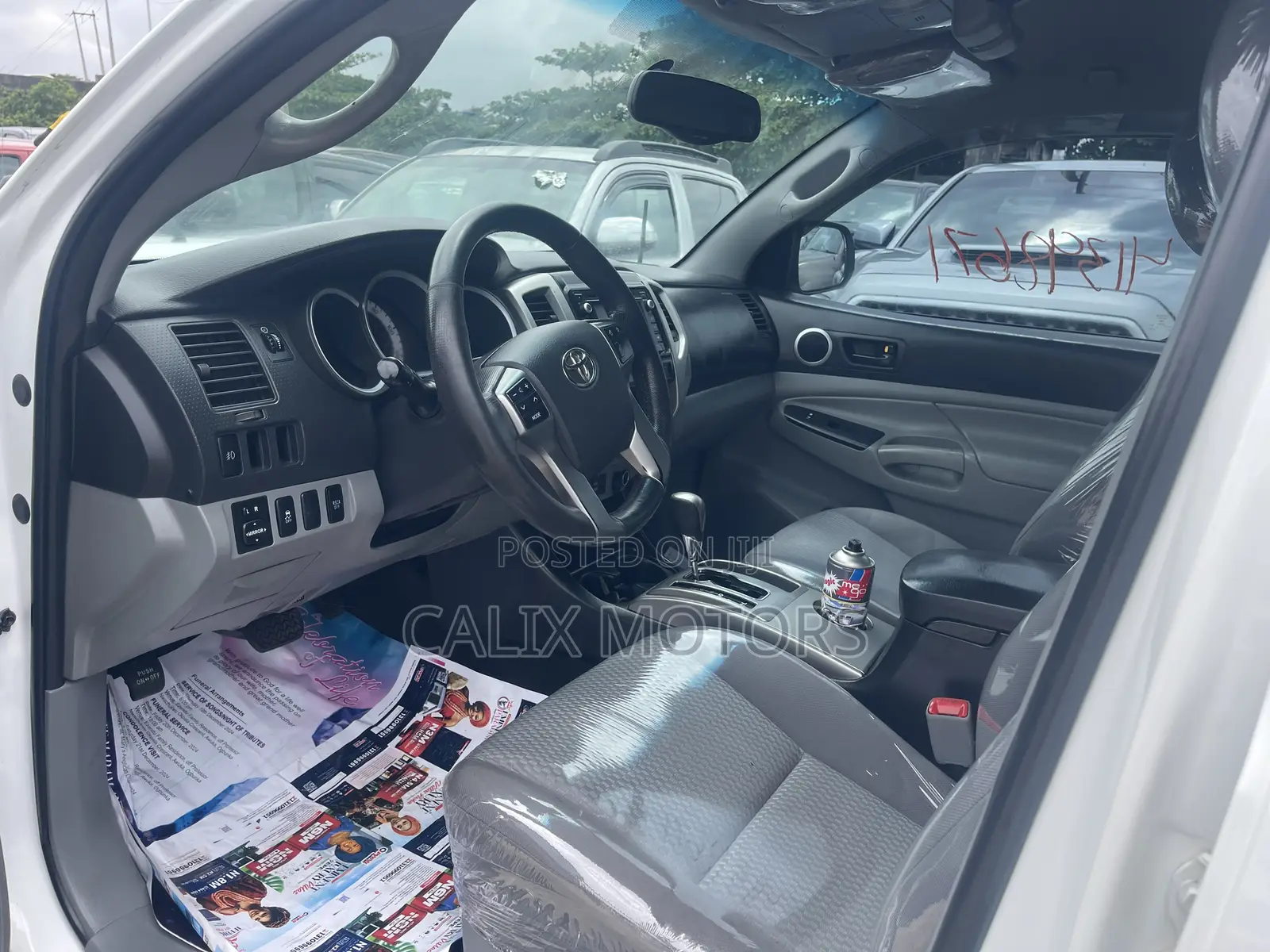 Toyota Tacoma 2014 White
