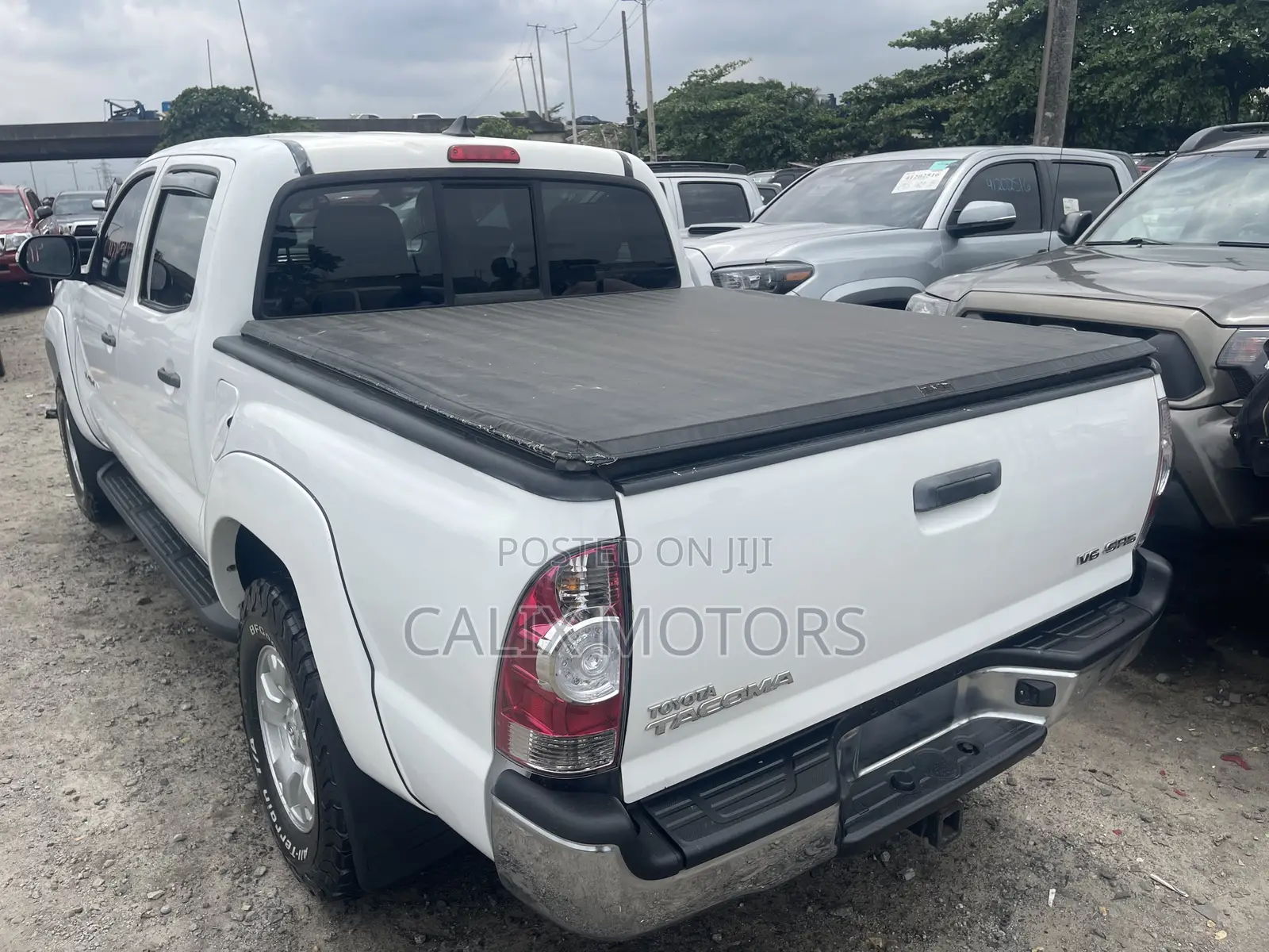 Toyota Tacoma 2014 White