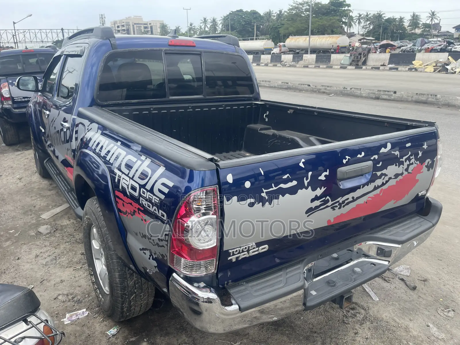 Toyota Tacoma 2015 Blue