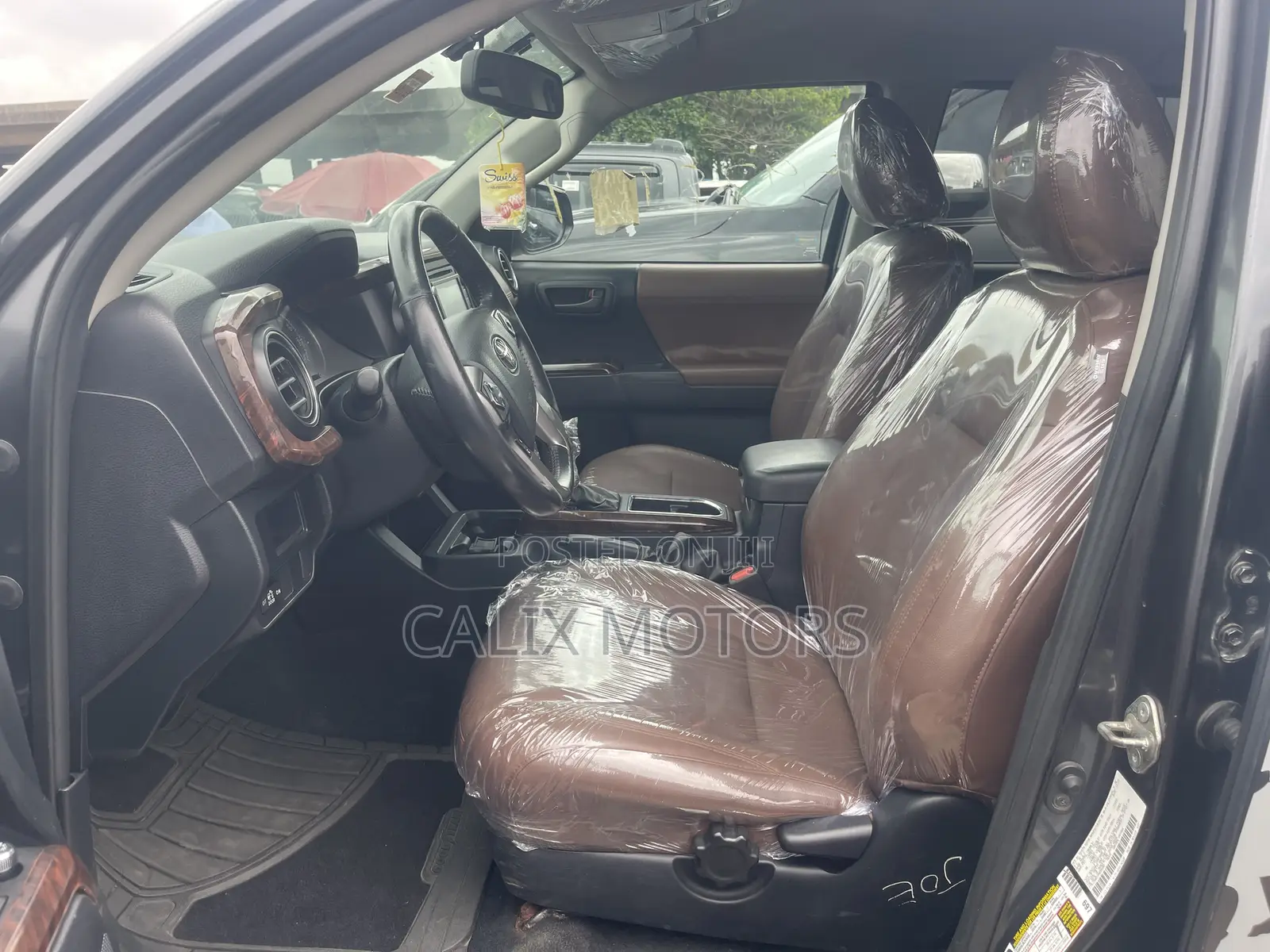 Toyota Tacoma 2018 Black