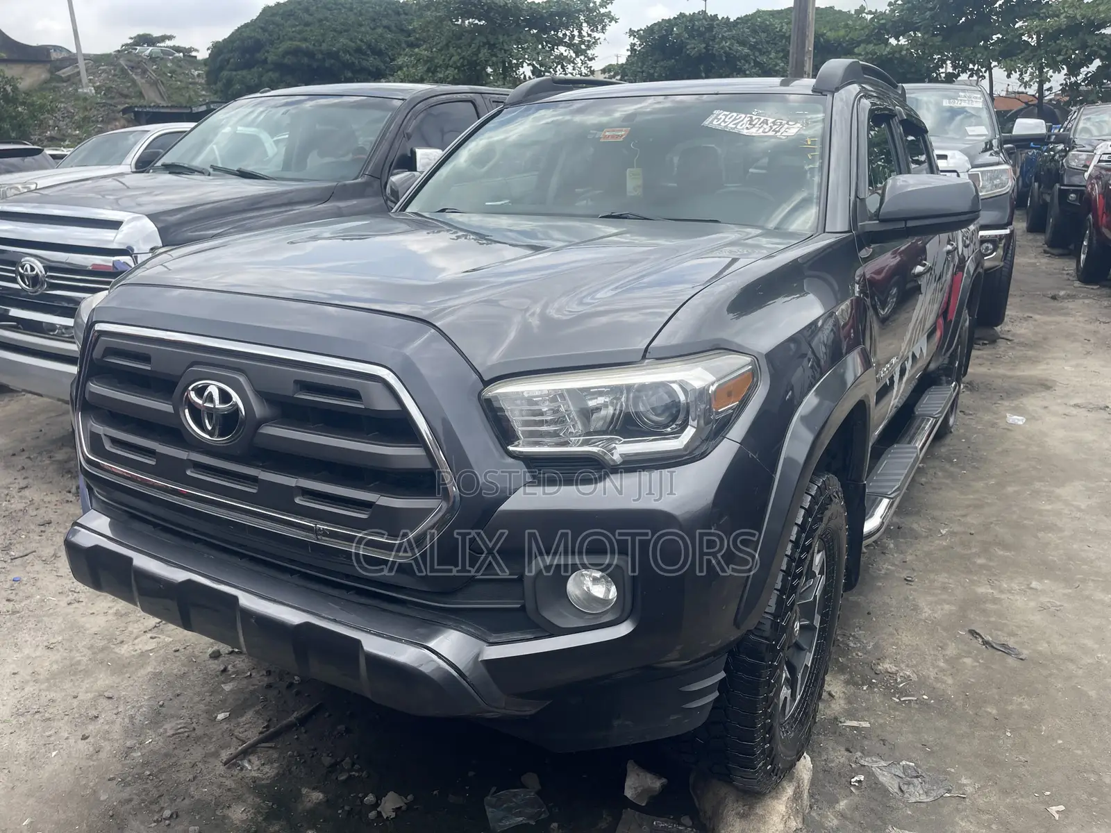 Toyota Tacoma 2018 Black