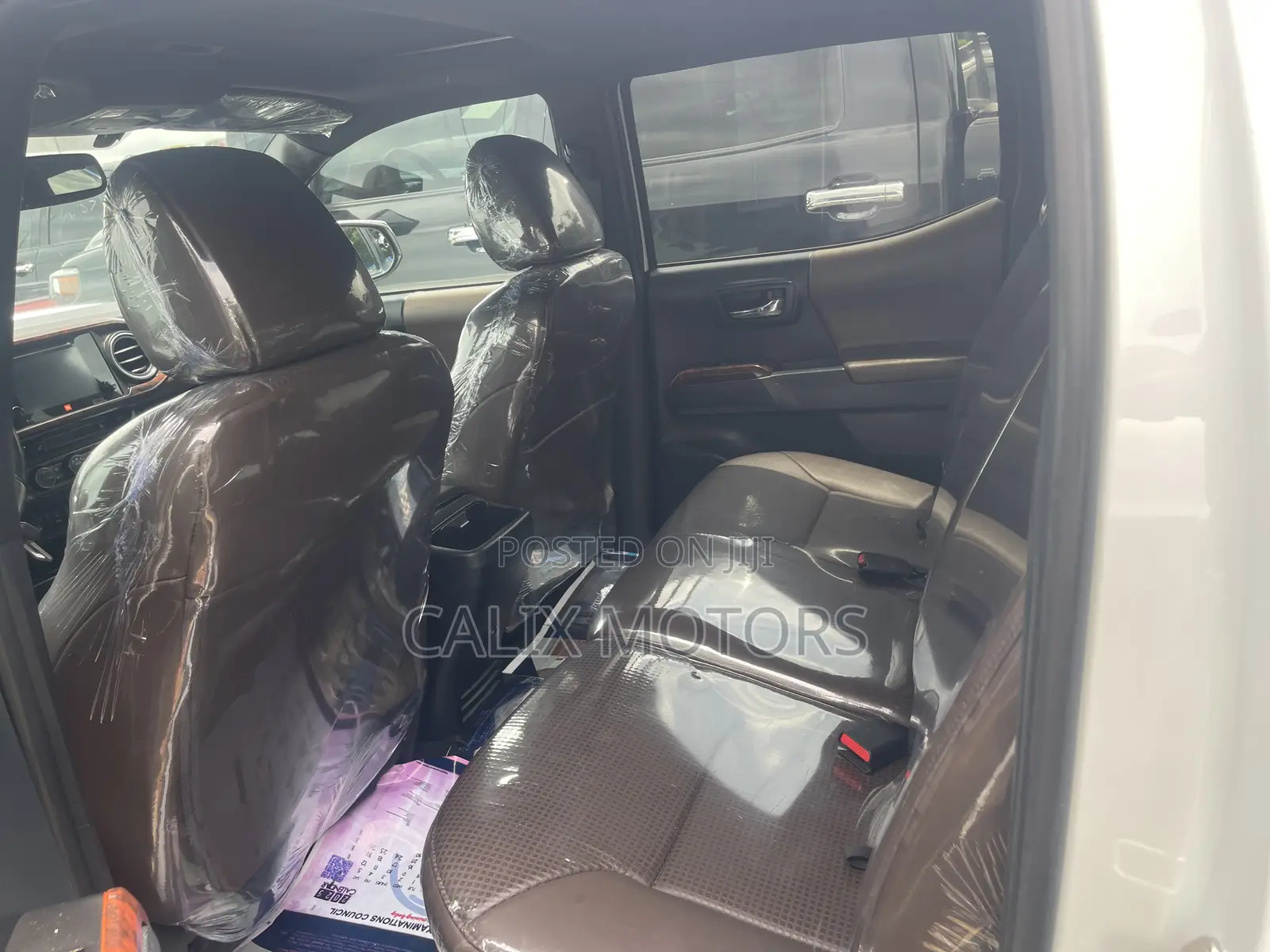 Toyota Tacoma 2018 White