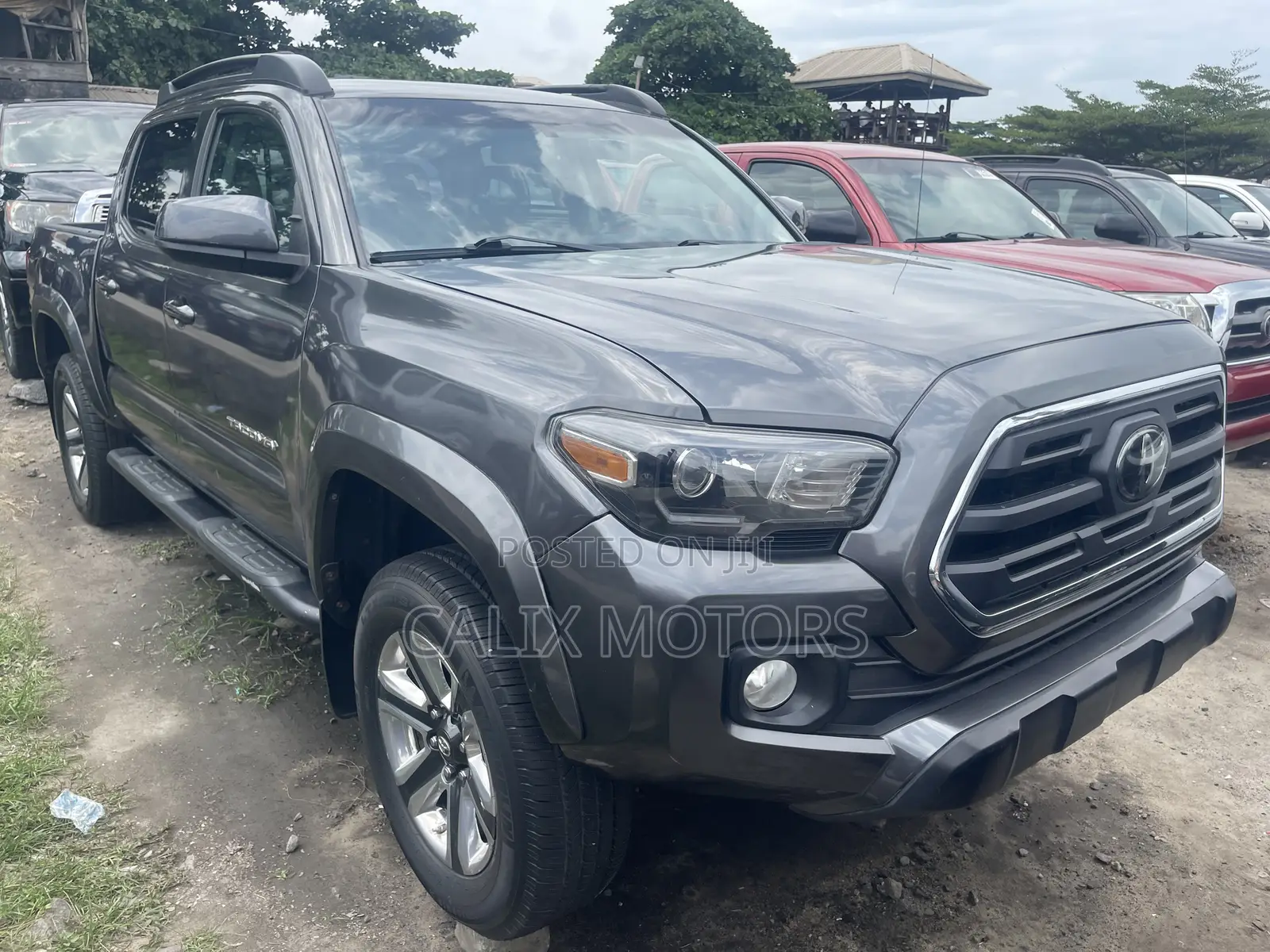 Toyota Tacoma 2018 Gray