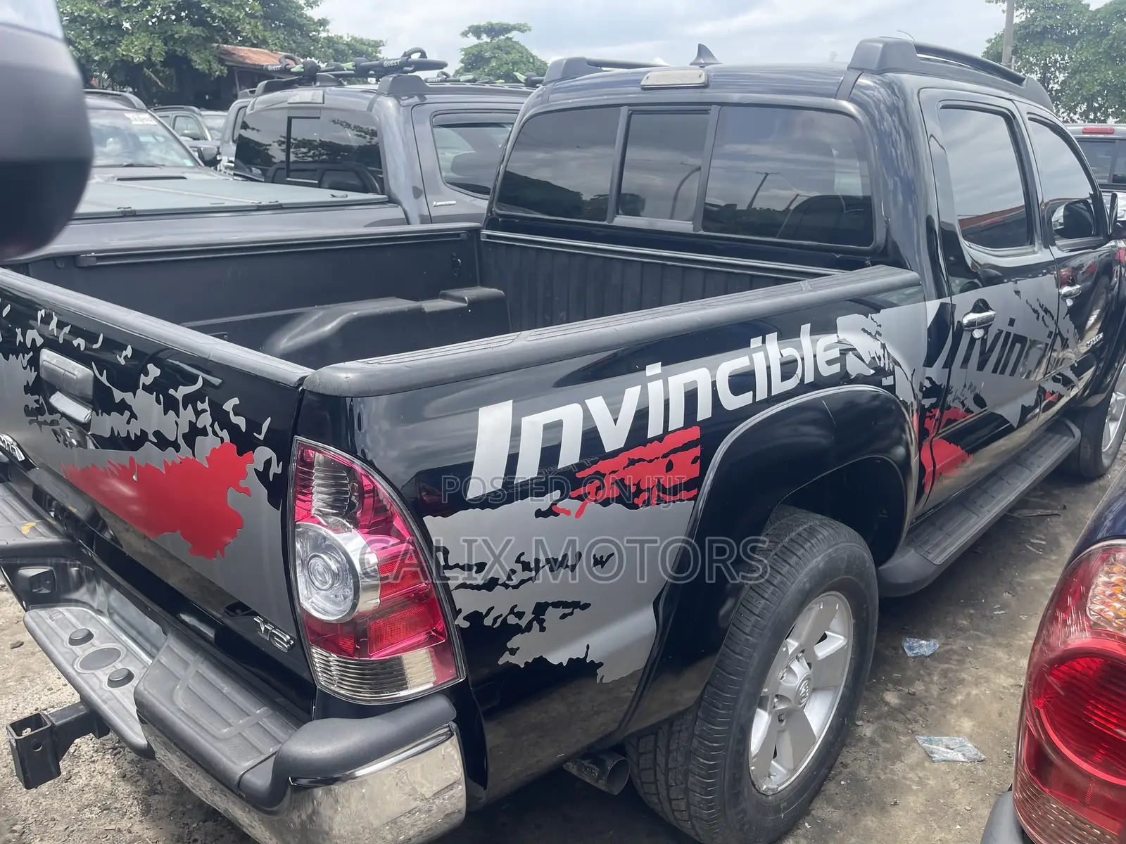 Toyota Tacoma 2015 Black