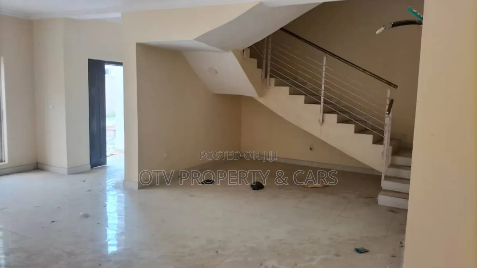 Furnished 4bdrm Townhouse/Terrace in Lekki for sale