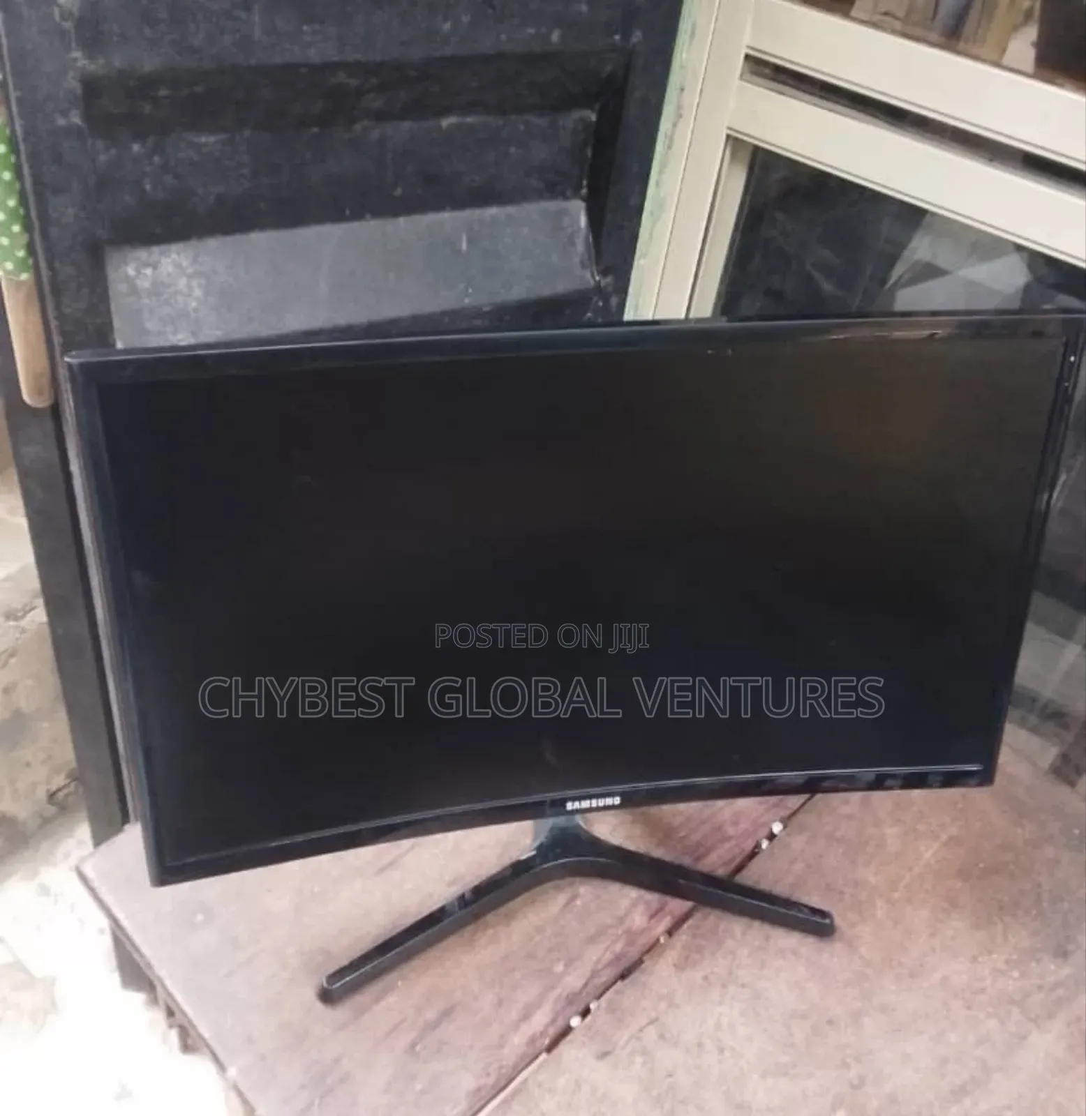 24 Inches Samsung Monitor