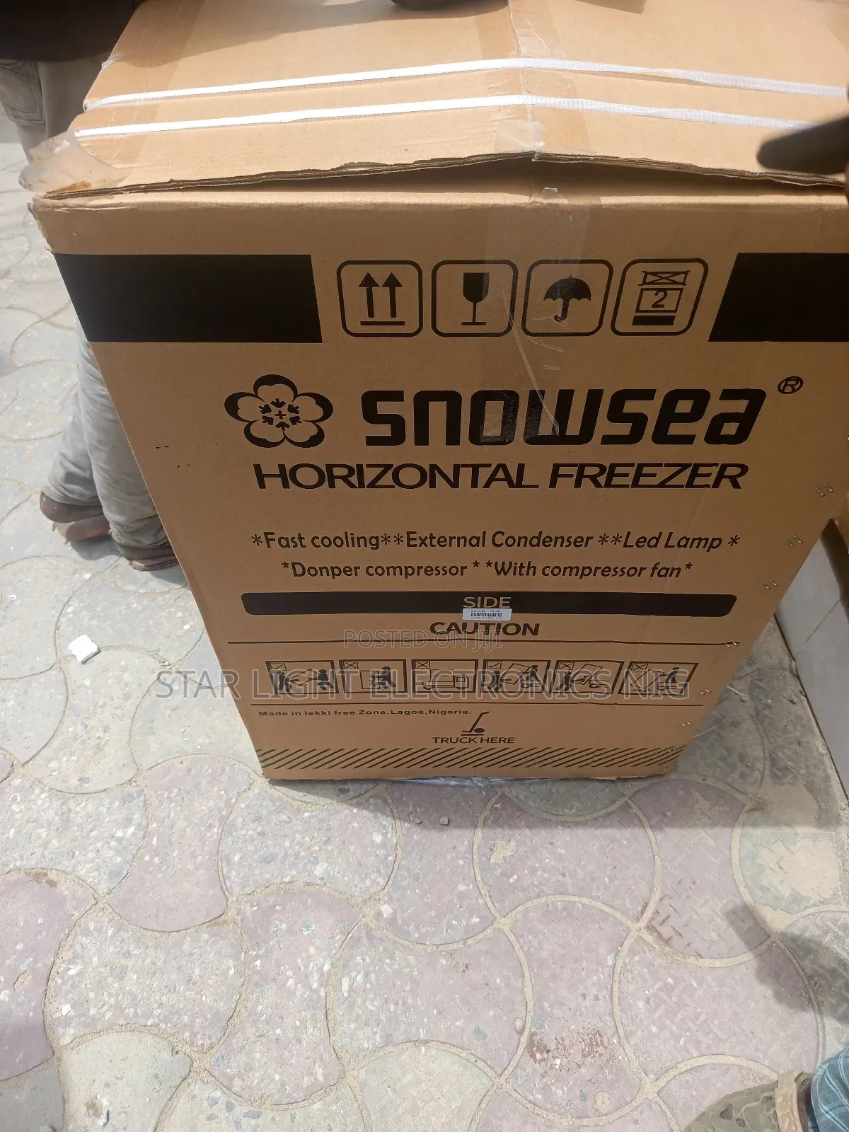 Chest Freezer Snowsea Model-258
