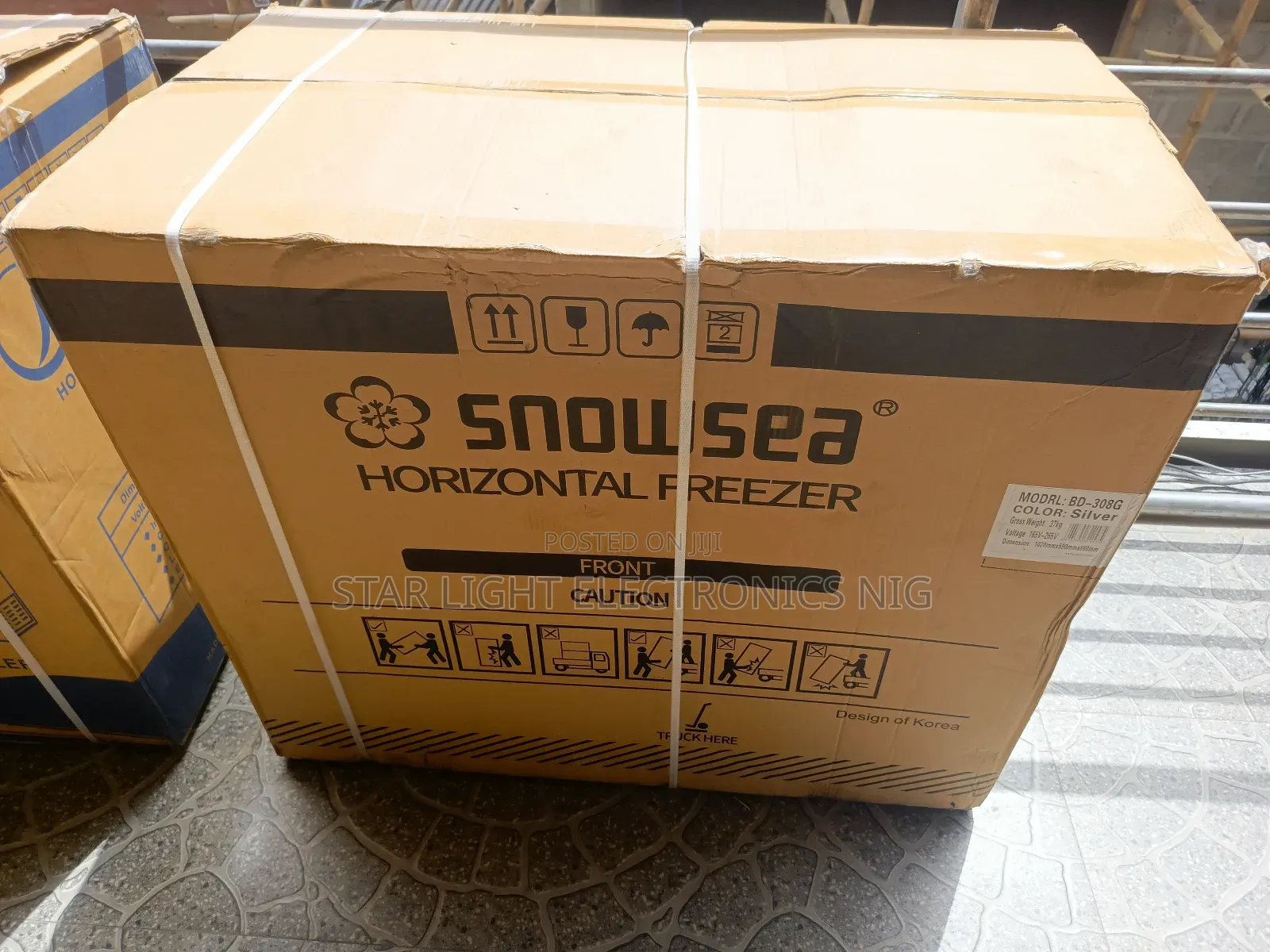 Chest Freezer Snowsea Model-258