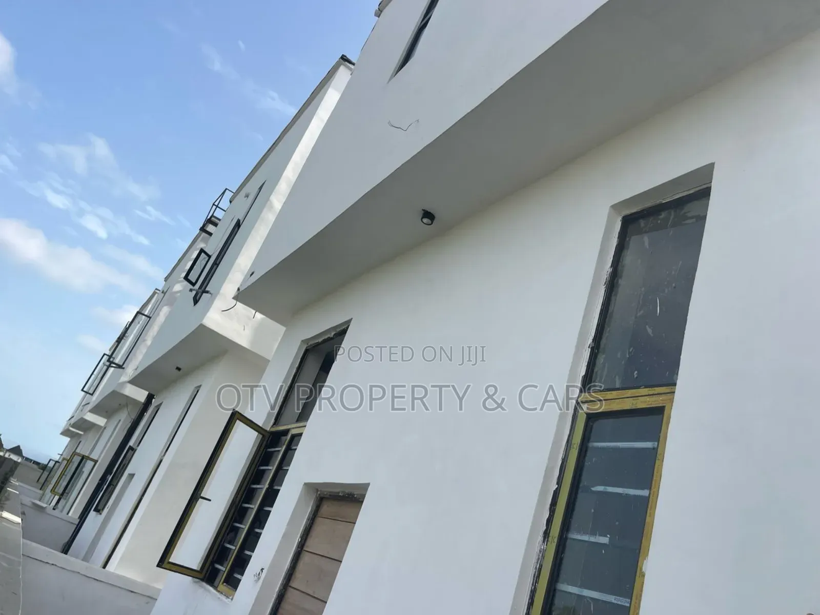 Furnished 5bdrm Duplex in Ajah for sale