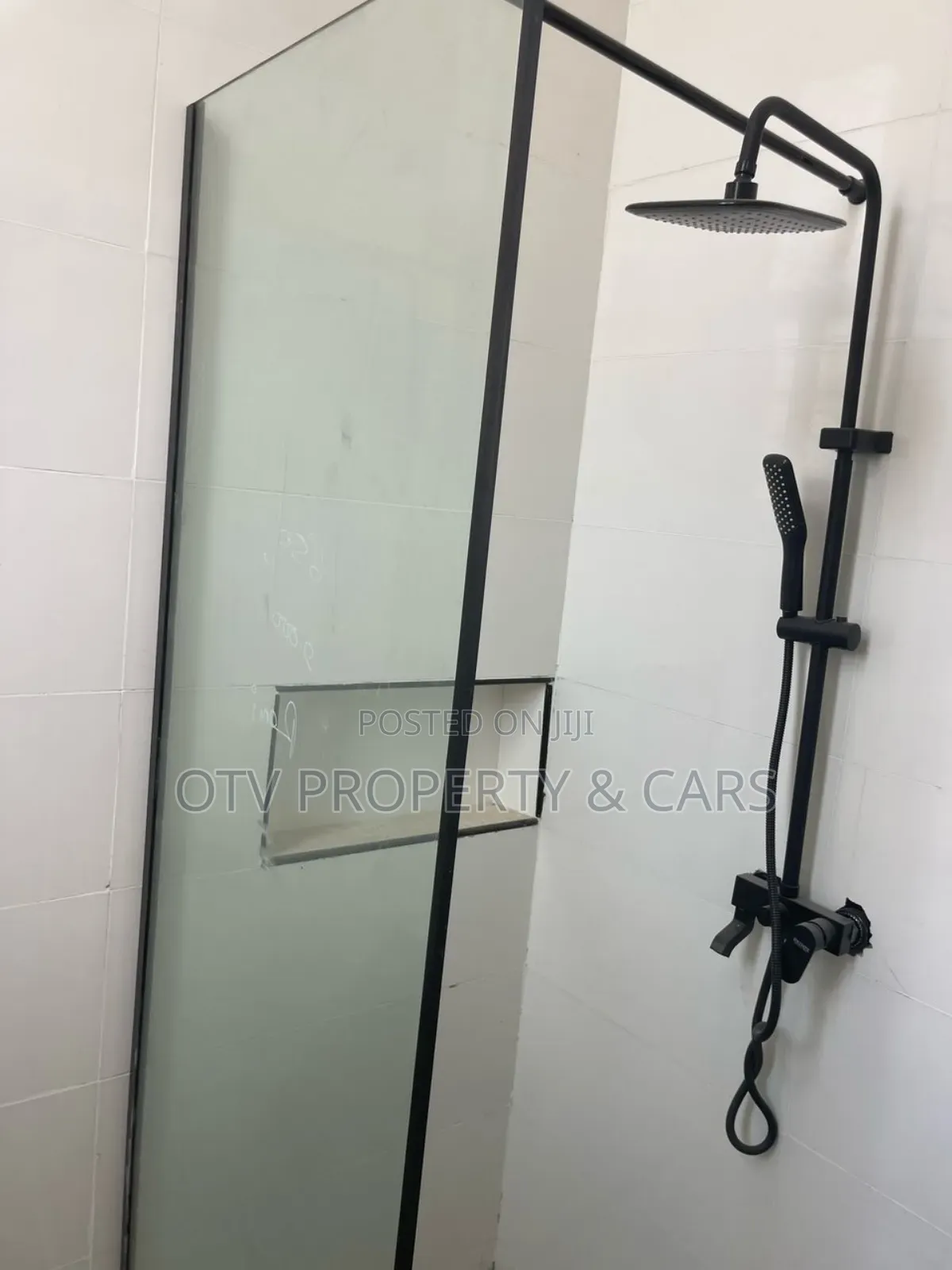 Furnished 5bdrm Duplex in Ajah for sale