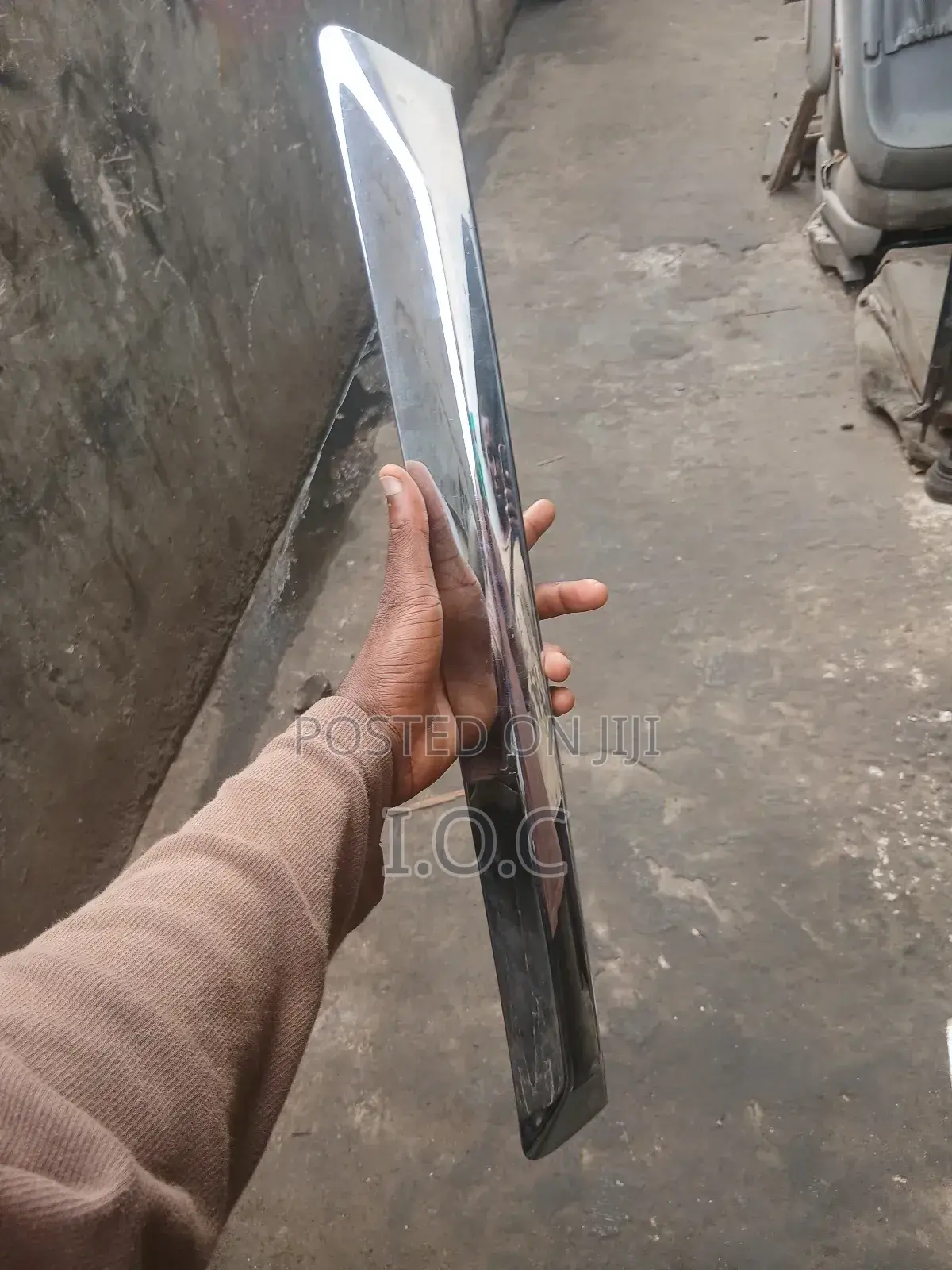 Boot Chrome Rx 350 2010-2015 Available as Seen