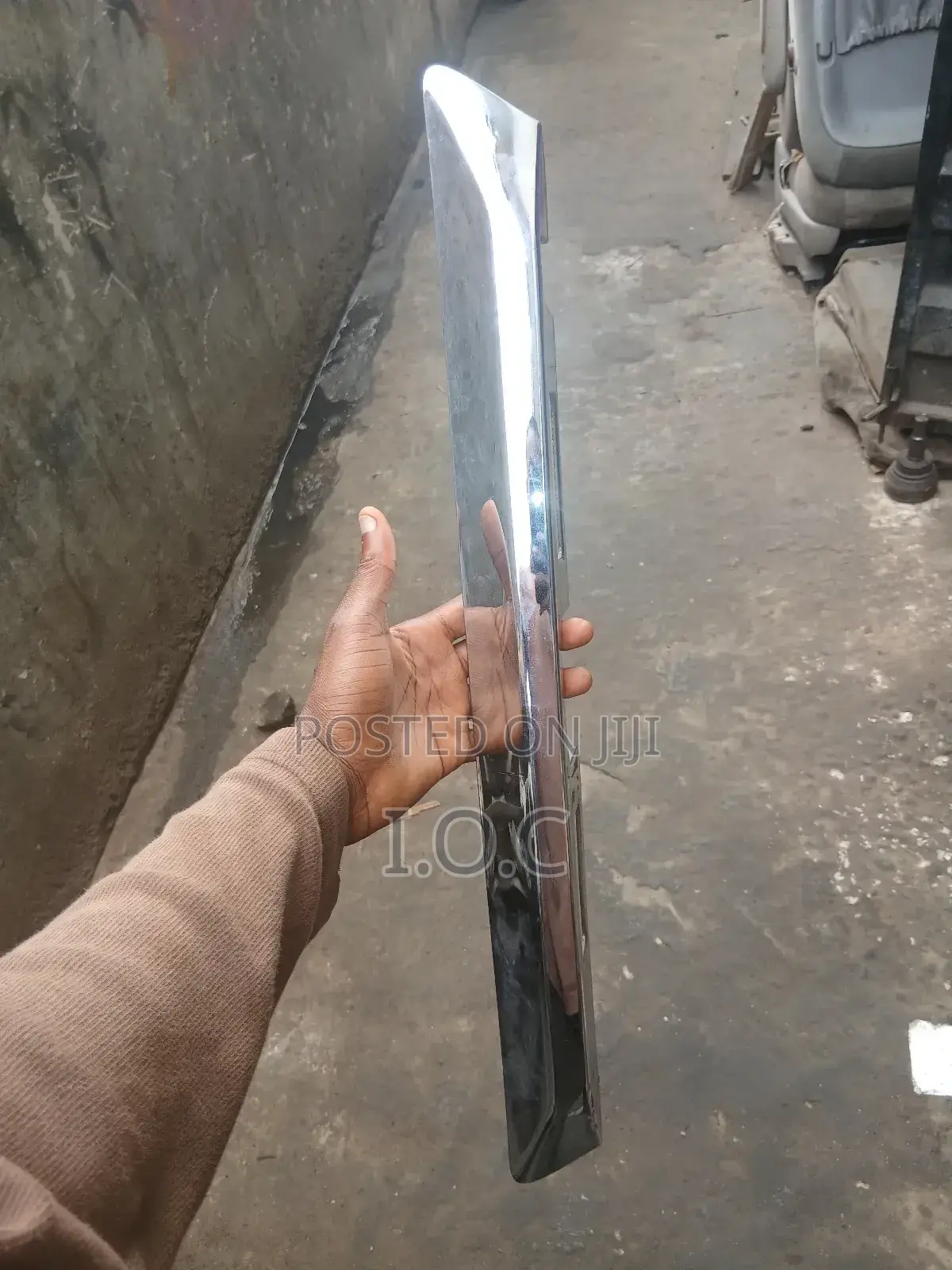 Boot Chrome Rx 350 2010-2015 Available as Seen