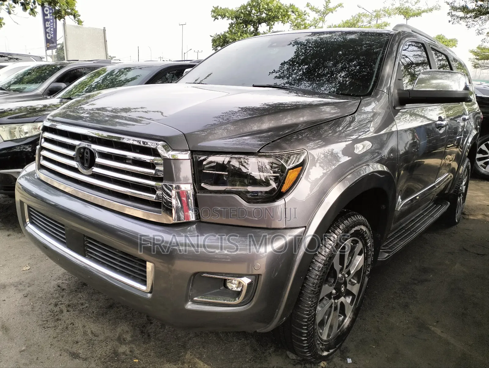 Toyota Sequoia Platinum 4x4 2020 Gray