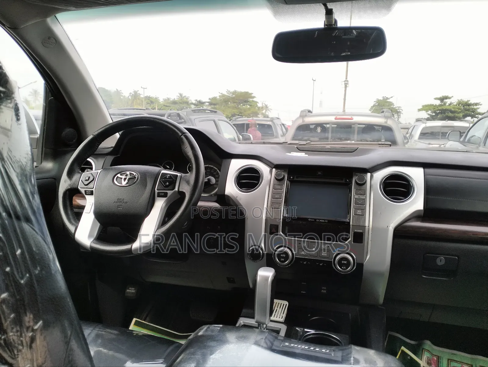 Toyota Tundra 2018 Brown