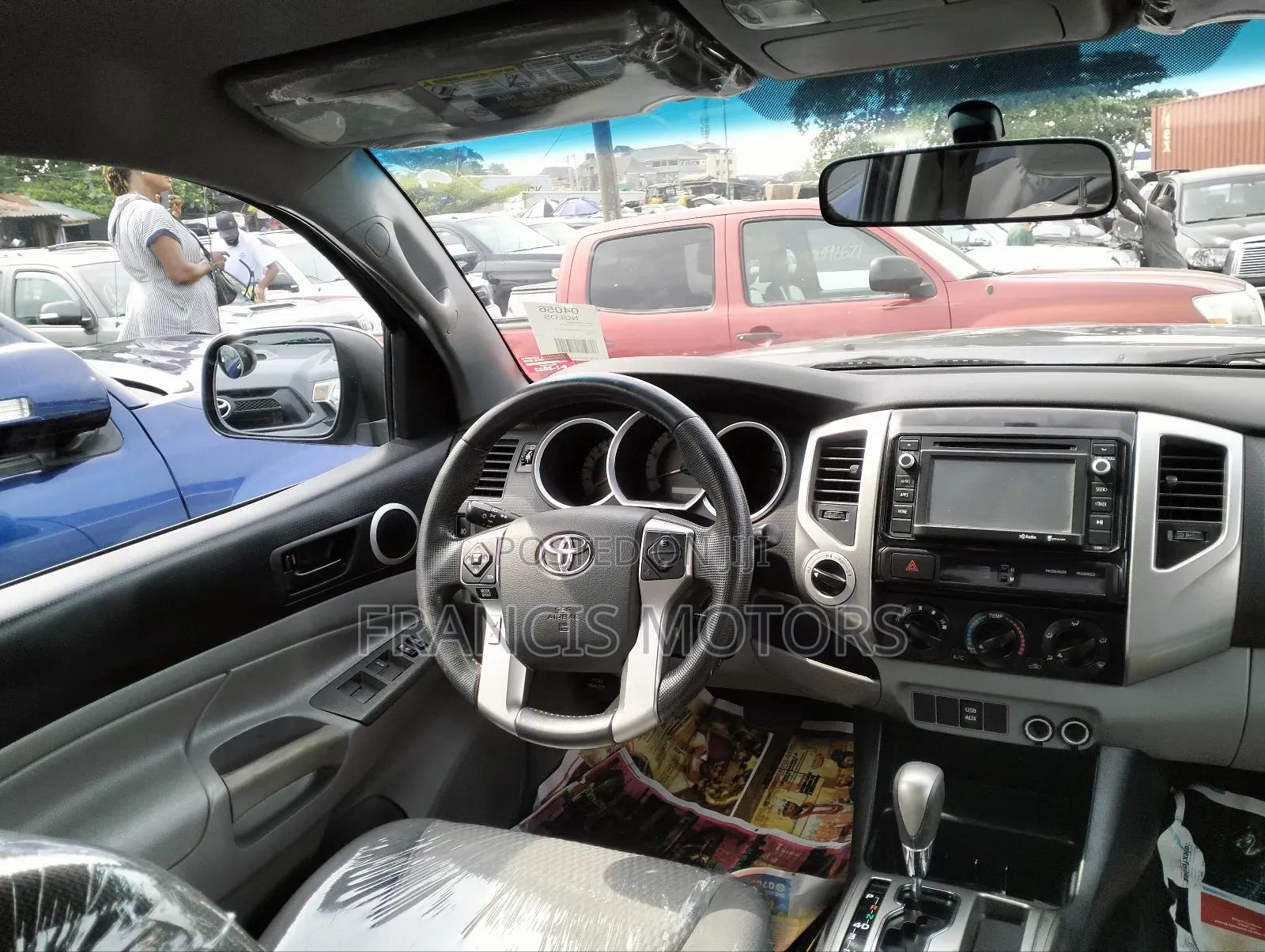 Toyota Tacoma V6 4dr Double Cab 4WD 6.1 ft. SB (4.0L 6cyl 5A) 2014 Gray