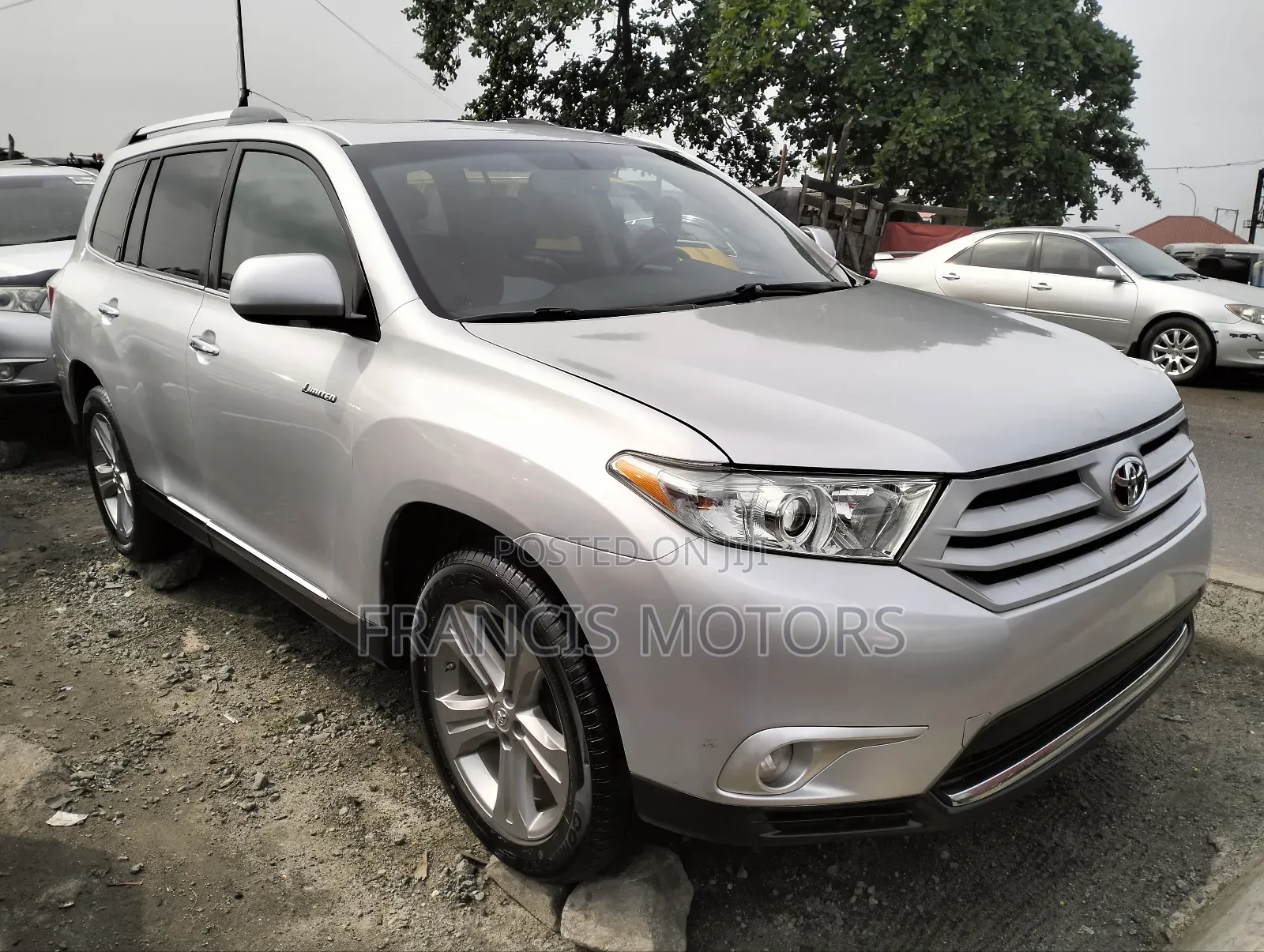 Toyota Highlander Limited 3.5l 4WD 2013 Silver