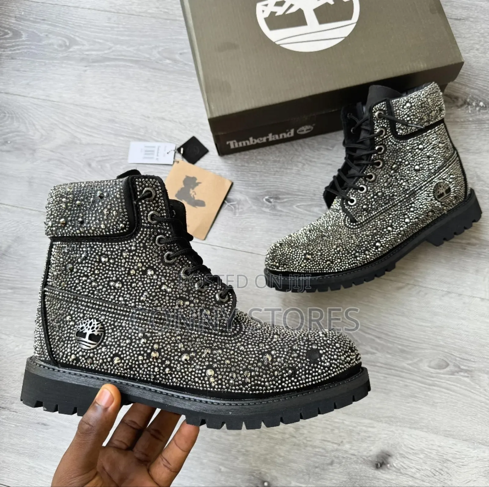 Luxury Custom Swarovski Timberland Crystal 6inch Boots Black