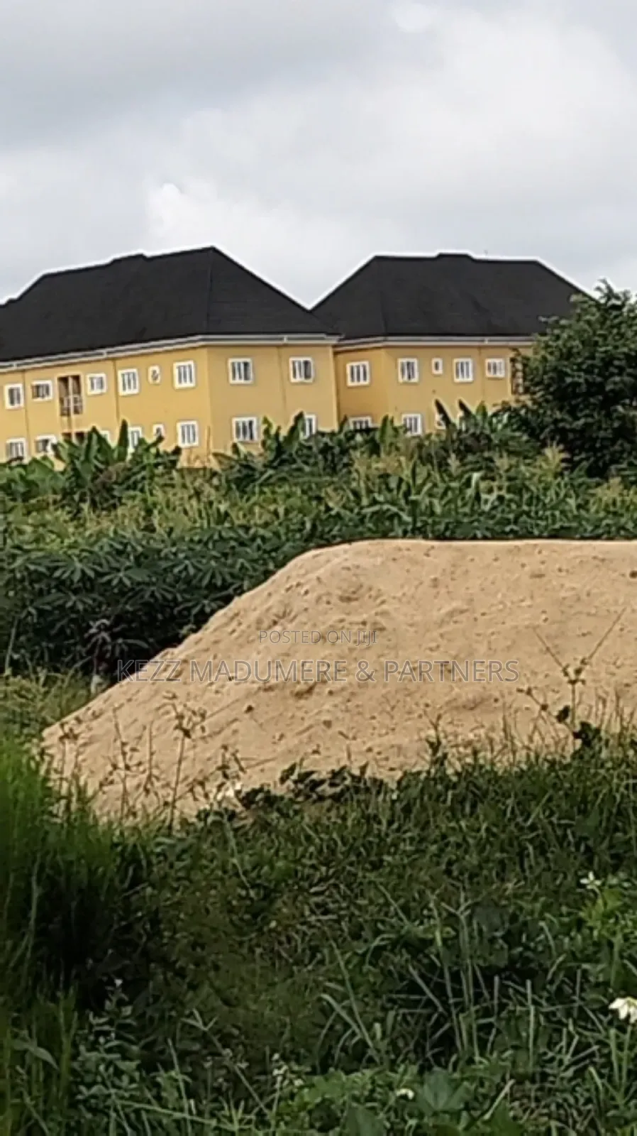 For Sale : 63 Resale Plots of Land at Ozuoba Ph