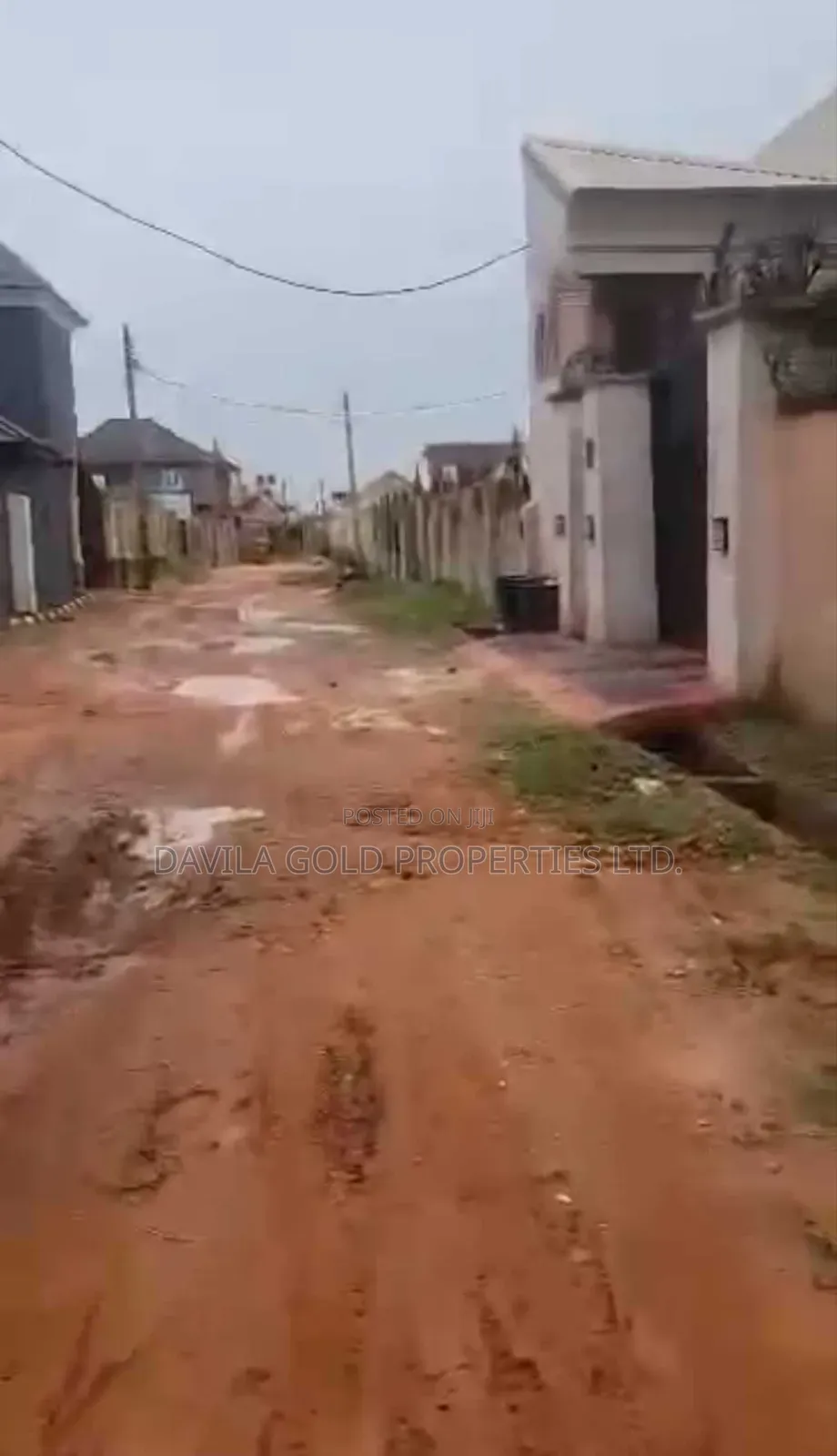 7bdrm Block of Flats in Benin City for sale