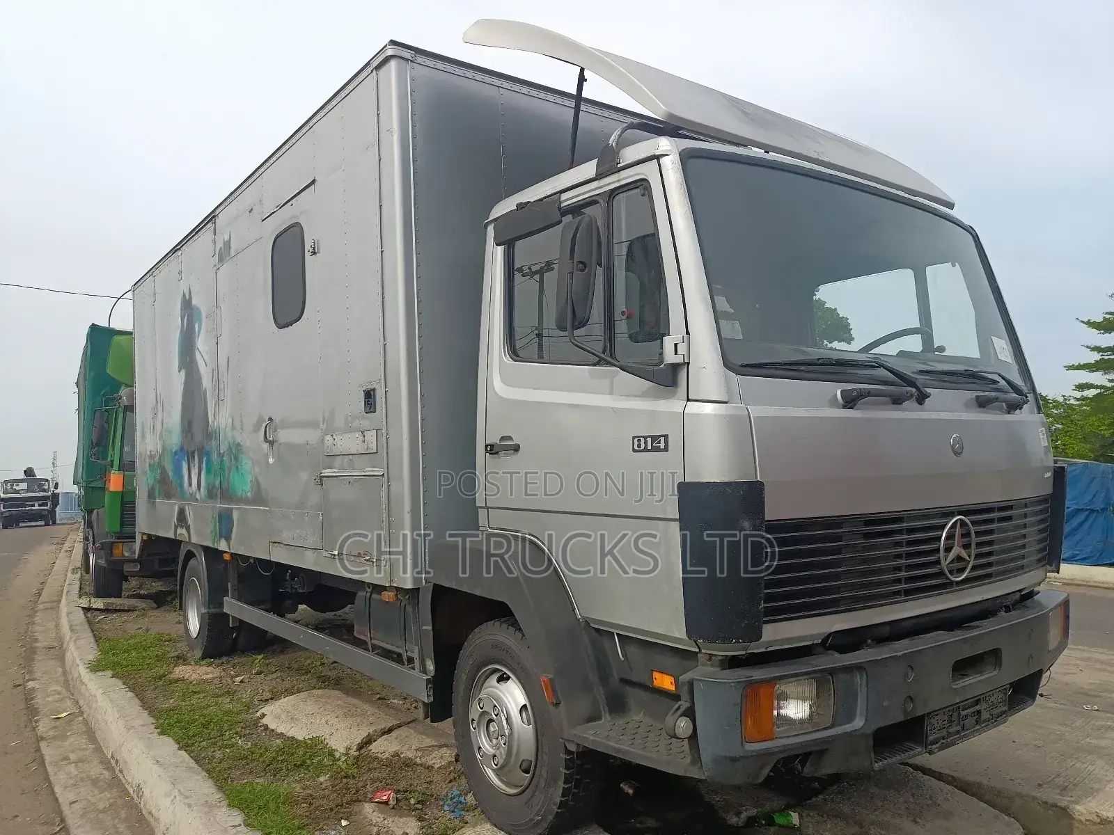 Mercedes Benz 814 Cargo Truck German Specification