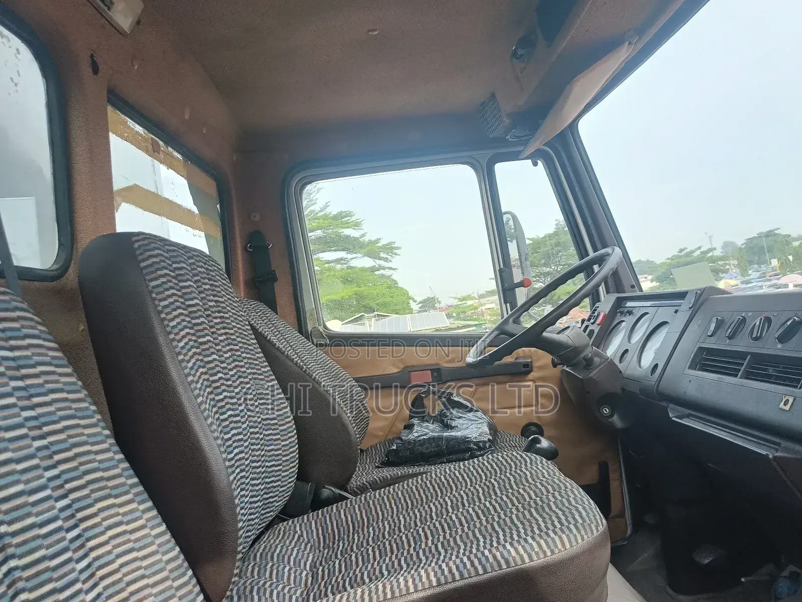 Mercedes Benz 814 Cargo Truck German Specification