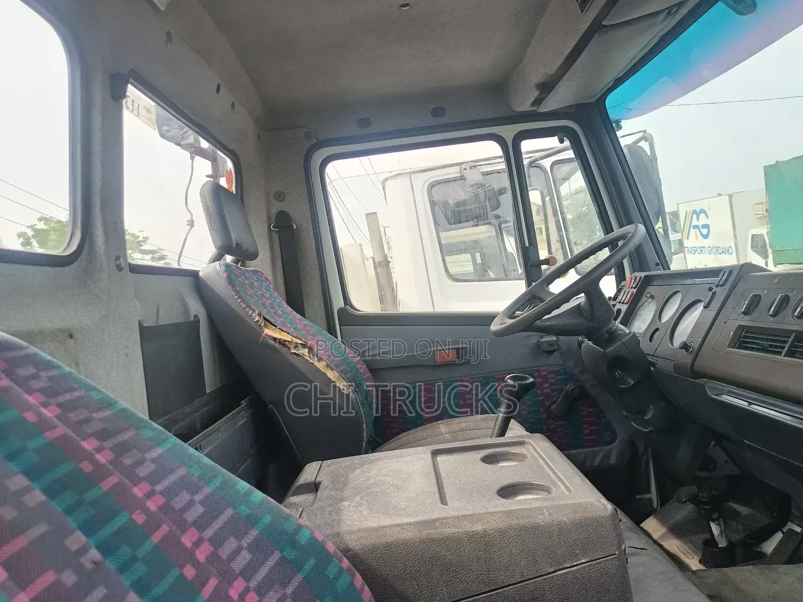 Mercedes Benz 817 Tipper and Pickup Truck 7tons Multipurpose