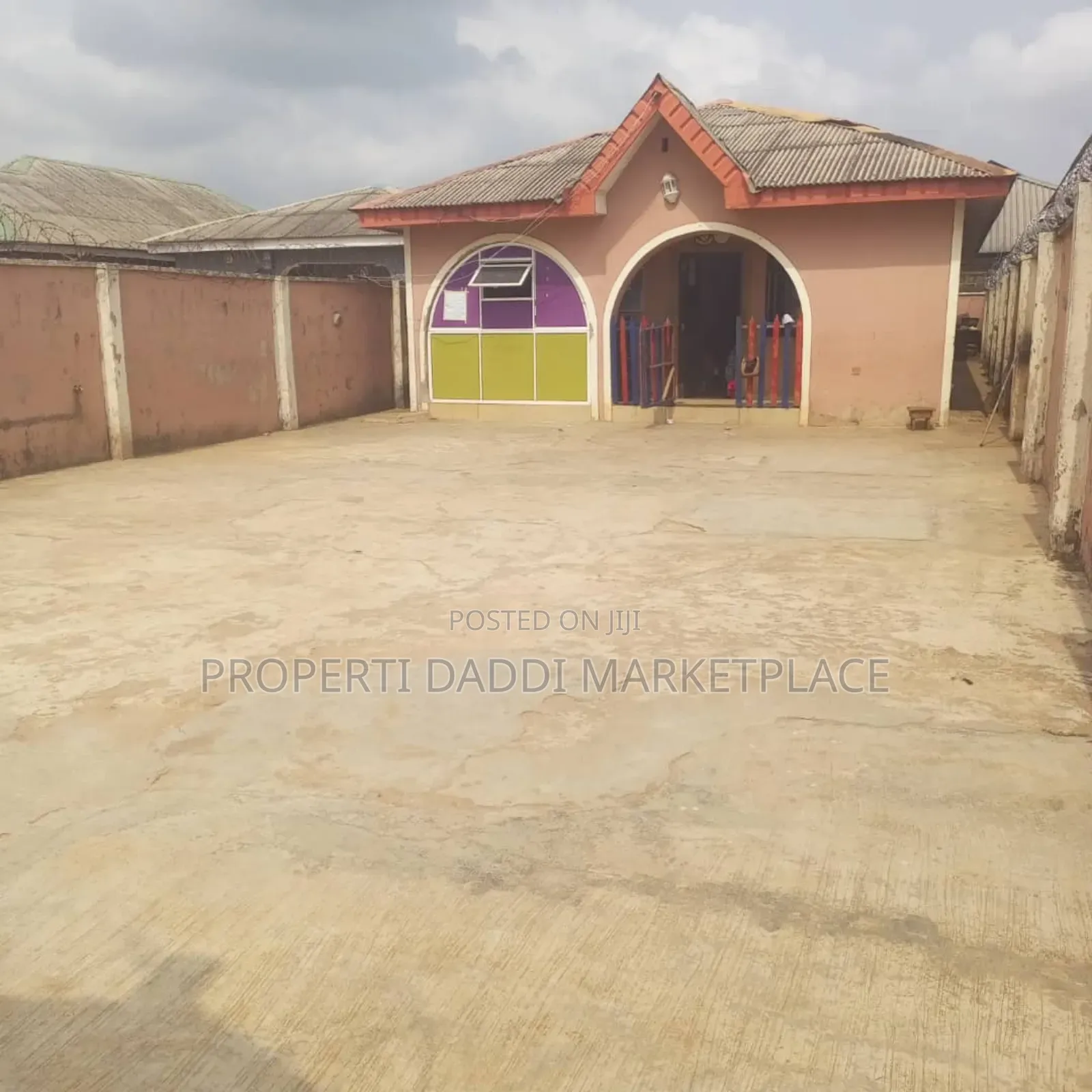 3bdrm Bungalow in Ayobo for sale