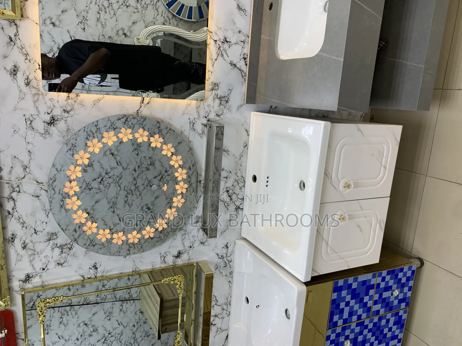 Luxury Executive Cabinet With Led Mirror and Stainless Shelf