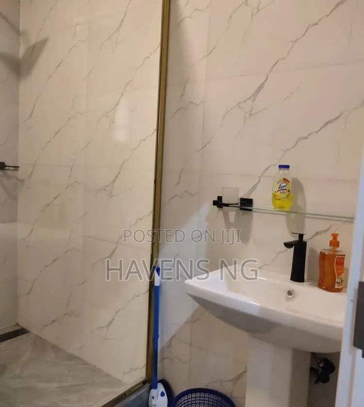 Fully Furnished 2-Bedroom Terrace Duplex