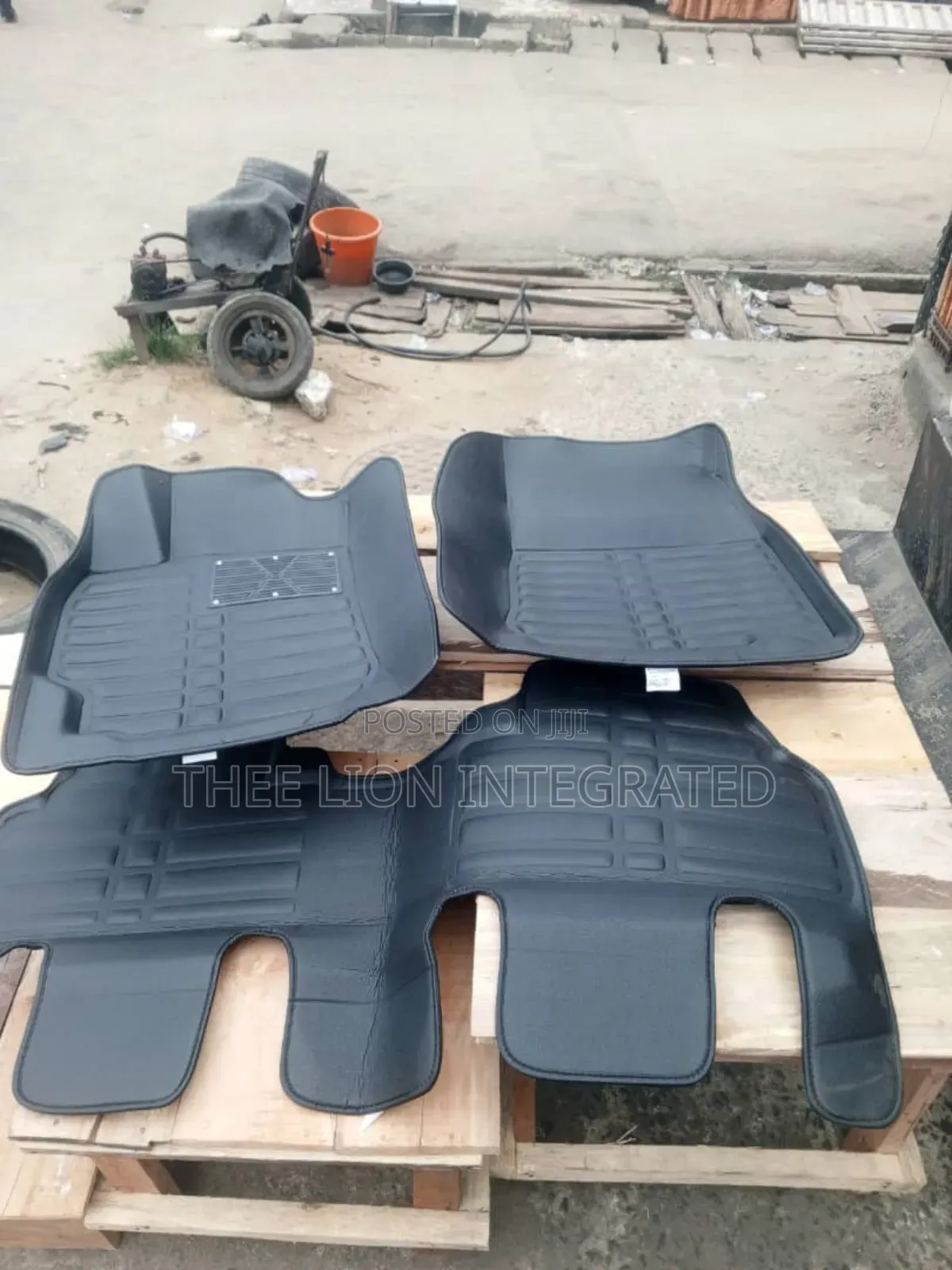 Black, Customized Car Floor Mats.