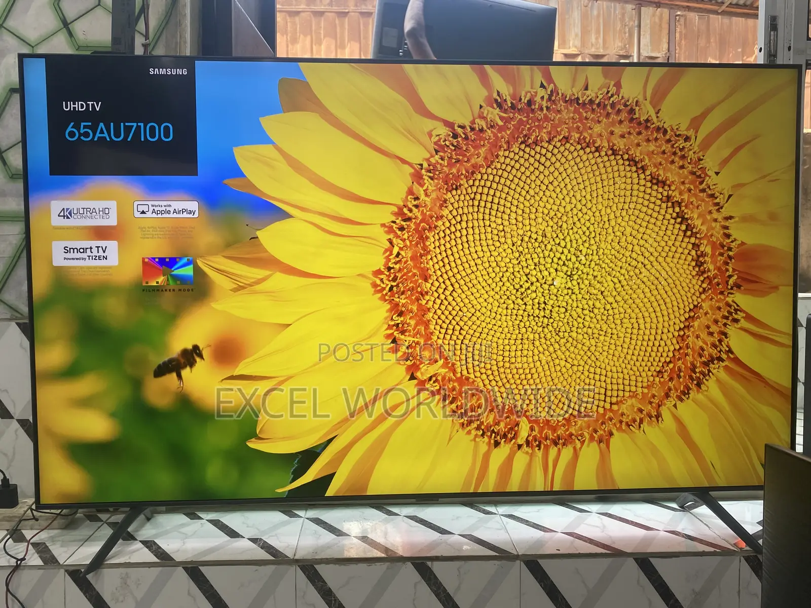 Superb 65” Samsung Crystal Uhd Smart Tv With Hdr10+
