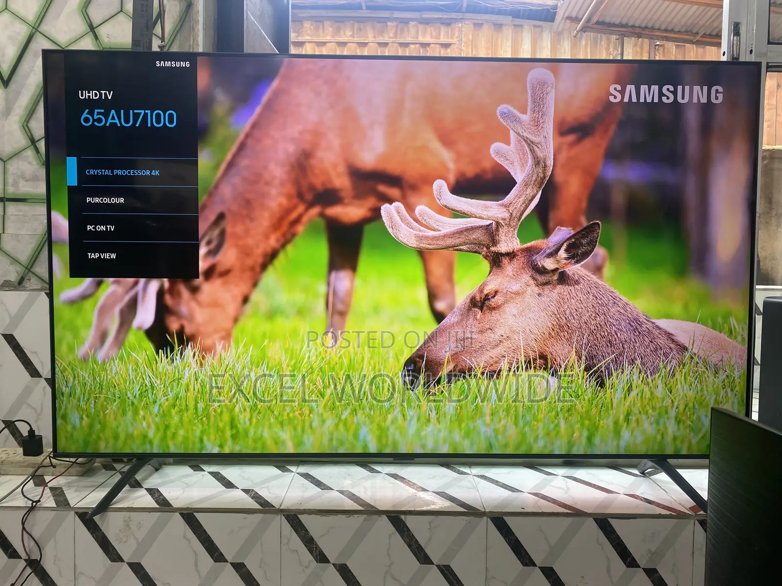 Superb 65” Samsung Crystal Uhd Smart Tv With Hdr10+