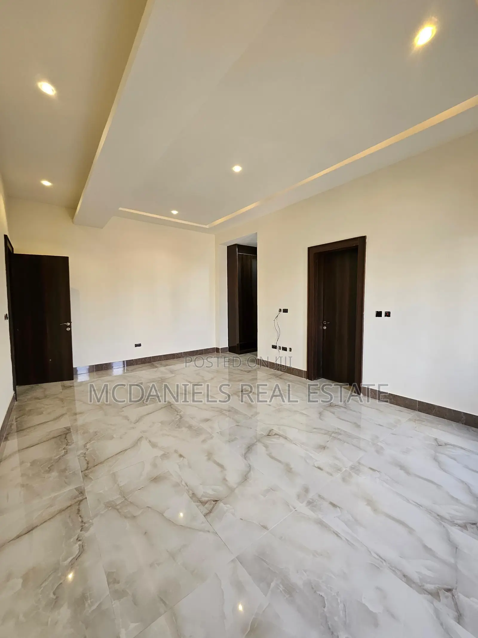 6bdrm Penthouse in Old Ikoyi for sale