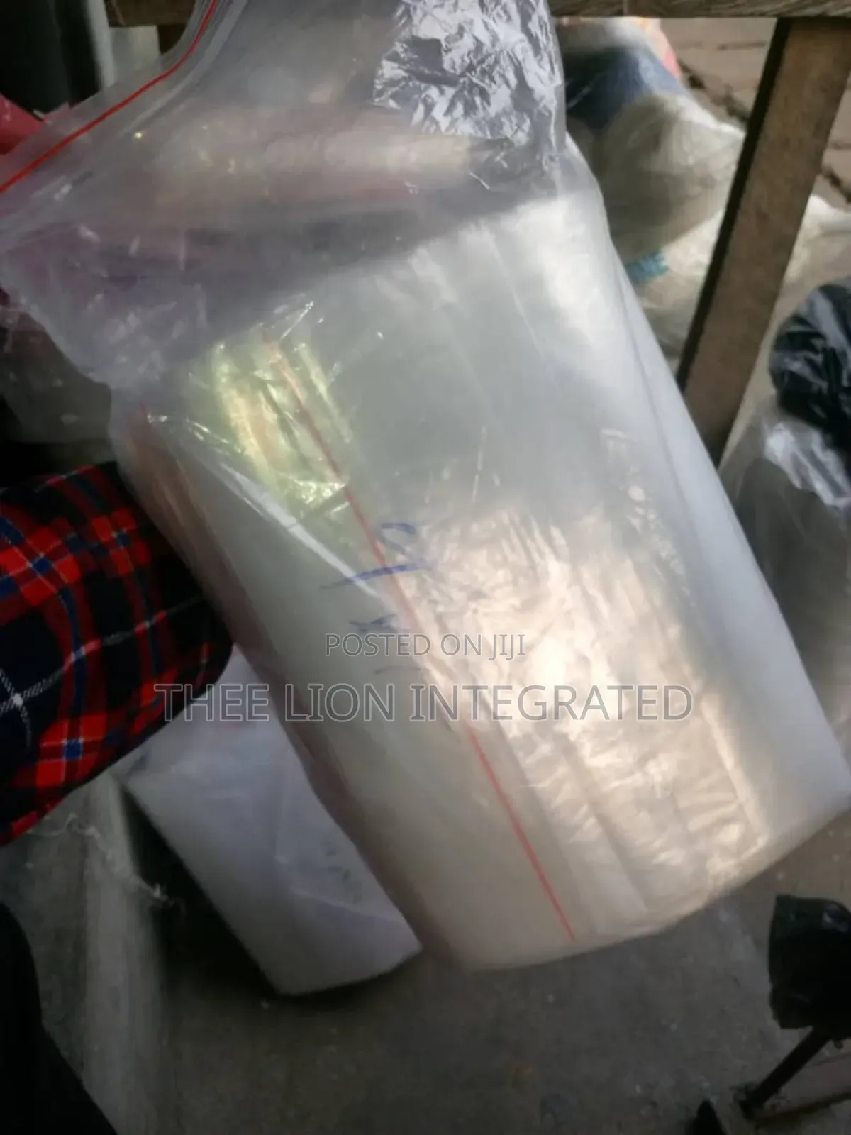 Bundle of Clear 9x15 Inches Ziplock Bags