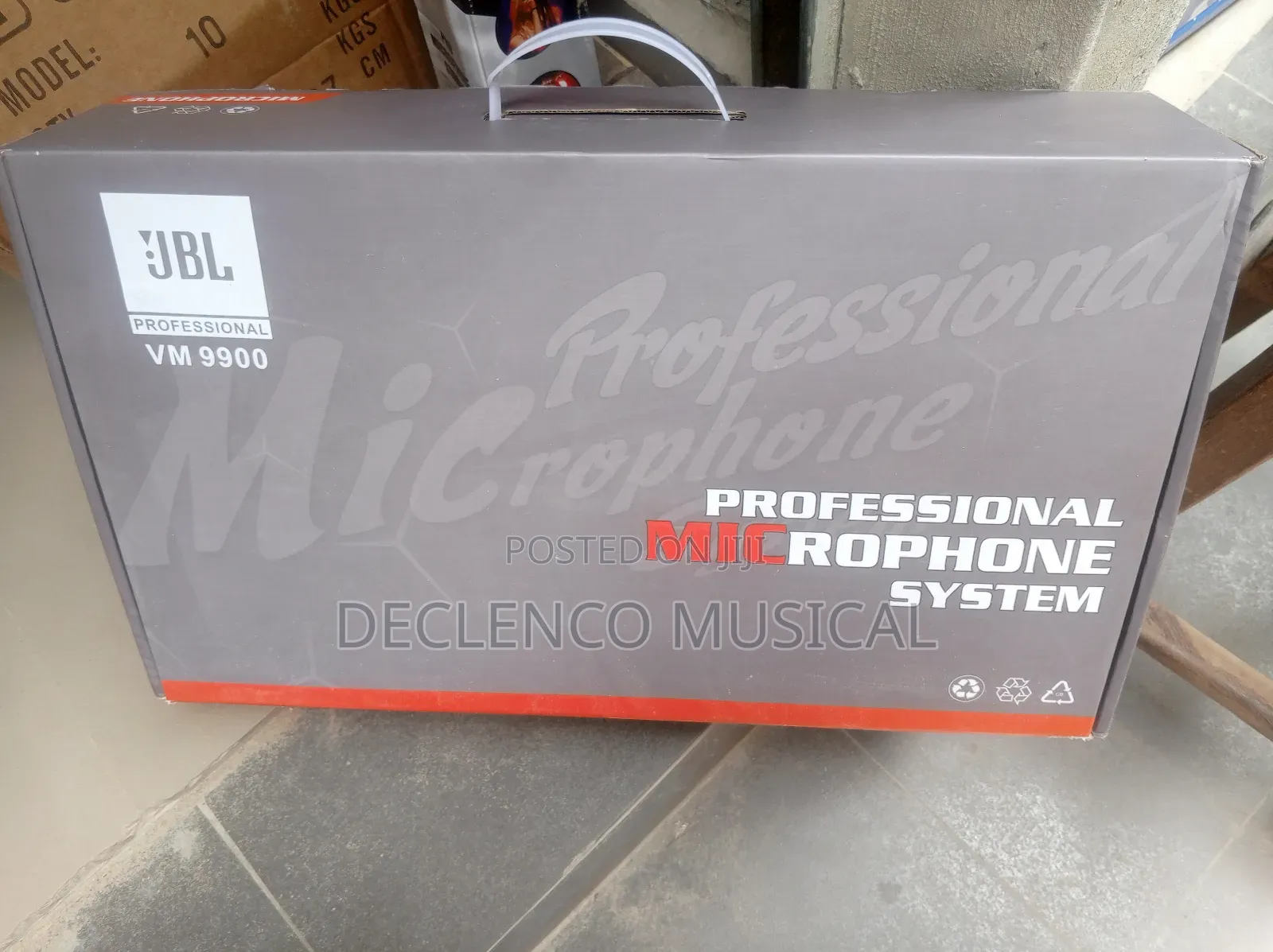 JBL Professional Wireless Microphone System Vm9900