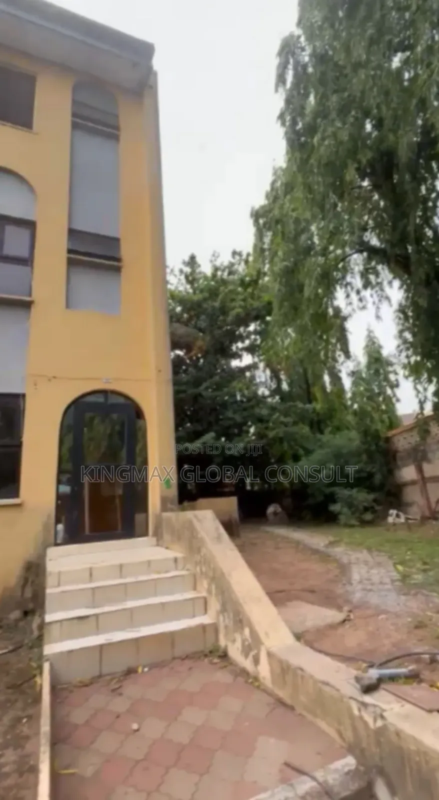 3bdrm Bungalow in Galadimawa District for sale