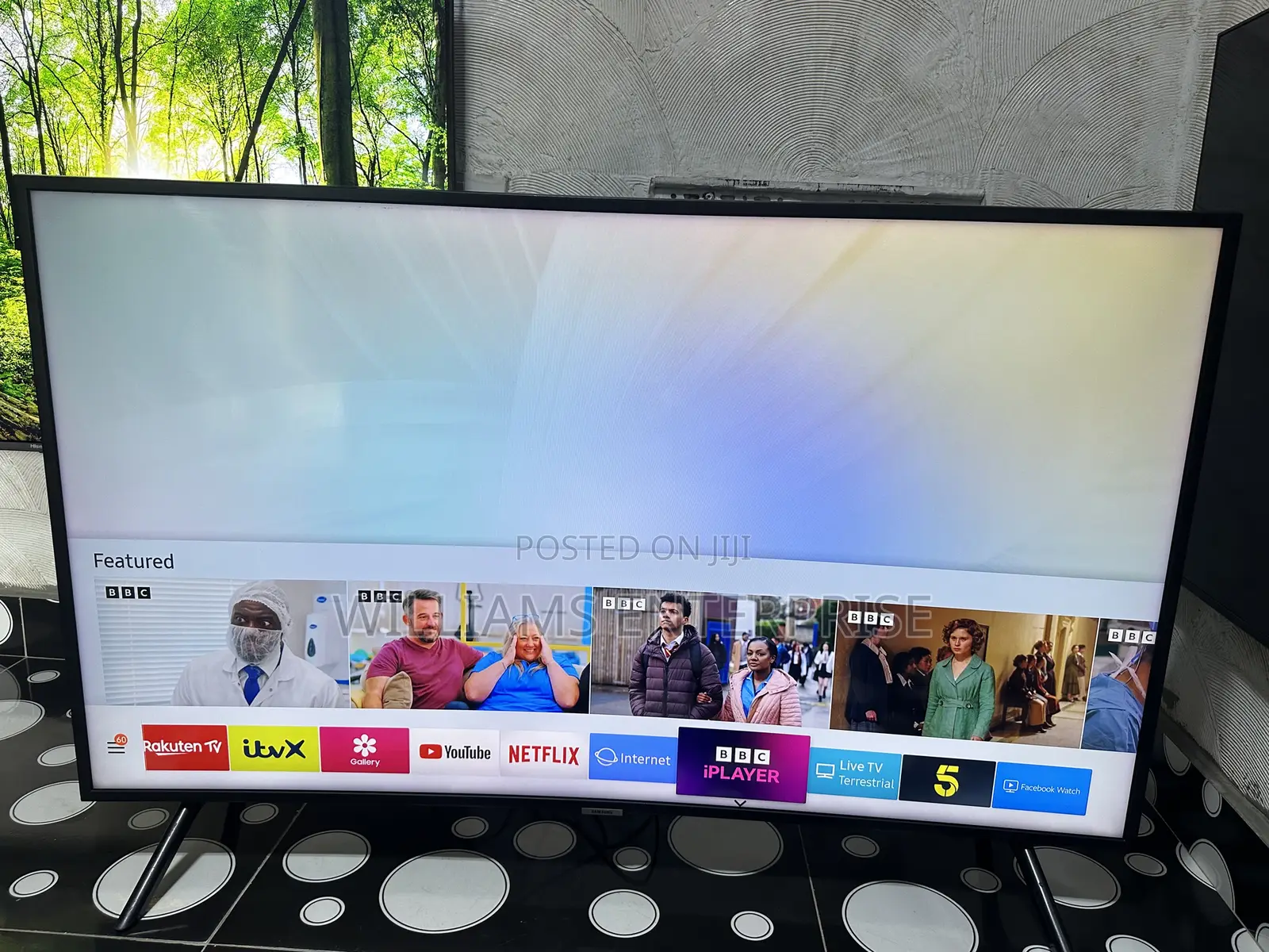 Samsung 50 Inches Smart Curved Tv