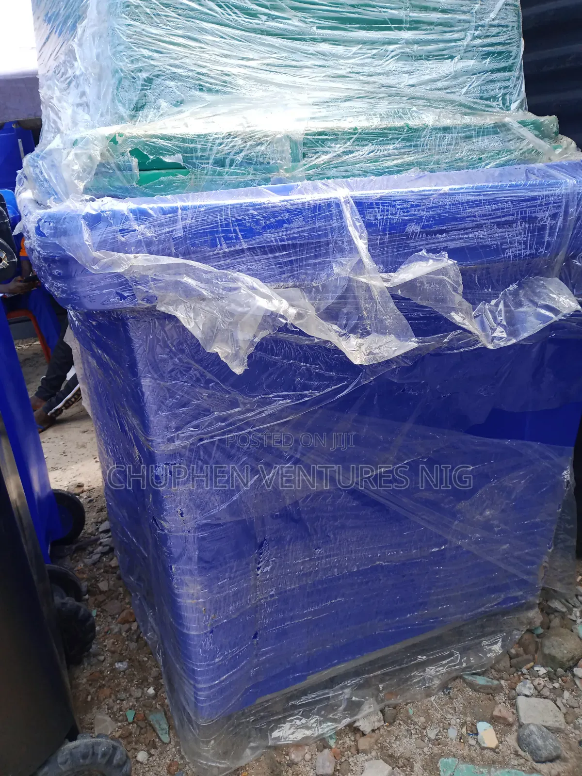 660liters And 1100 Liters Of Waste Bin Container