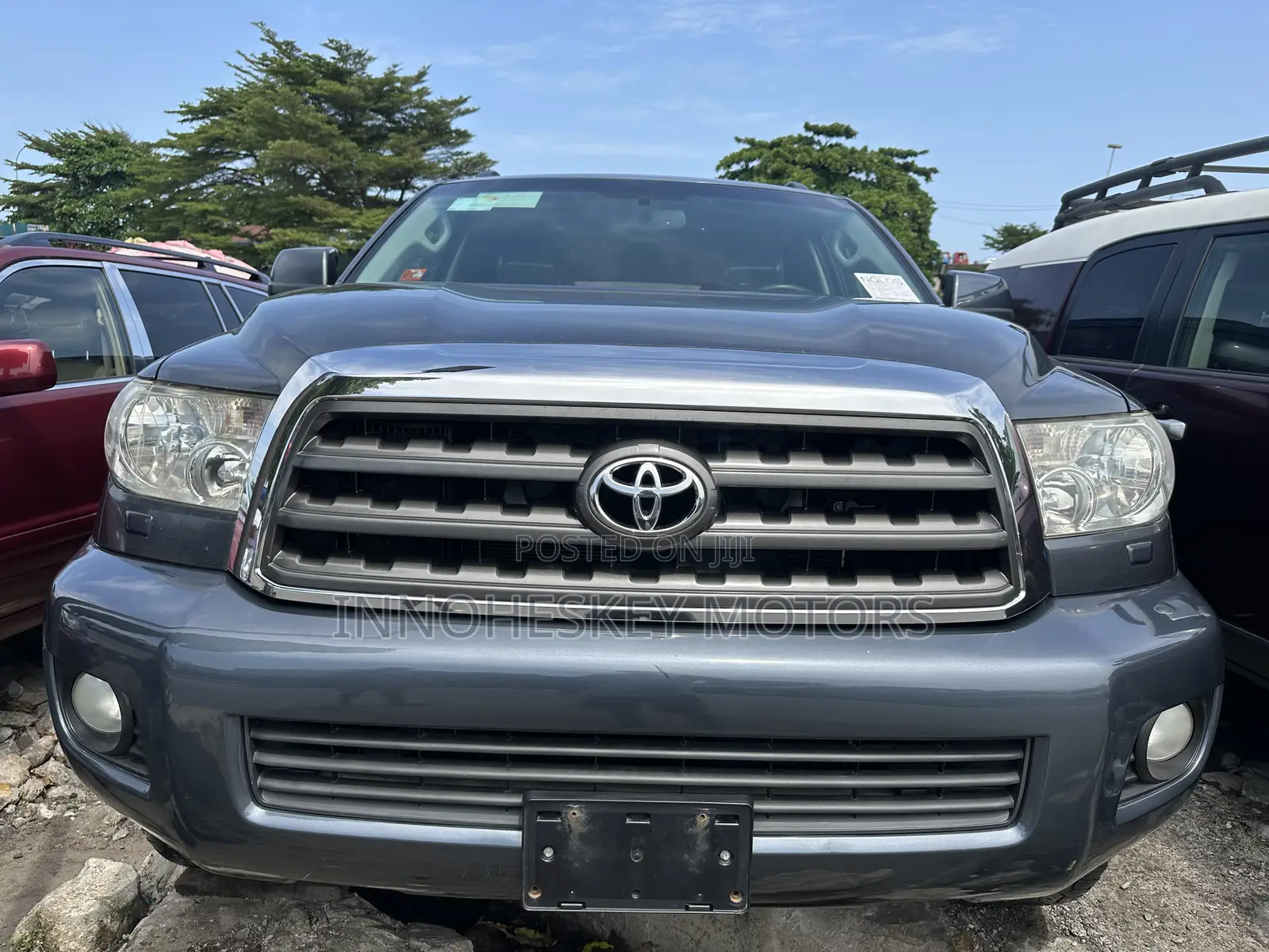 Toyota Sequoia 2010 Gray