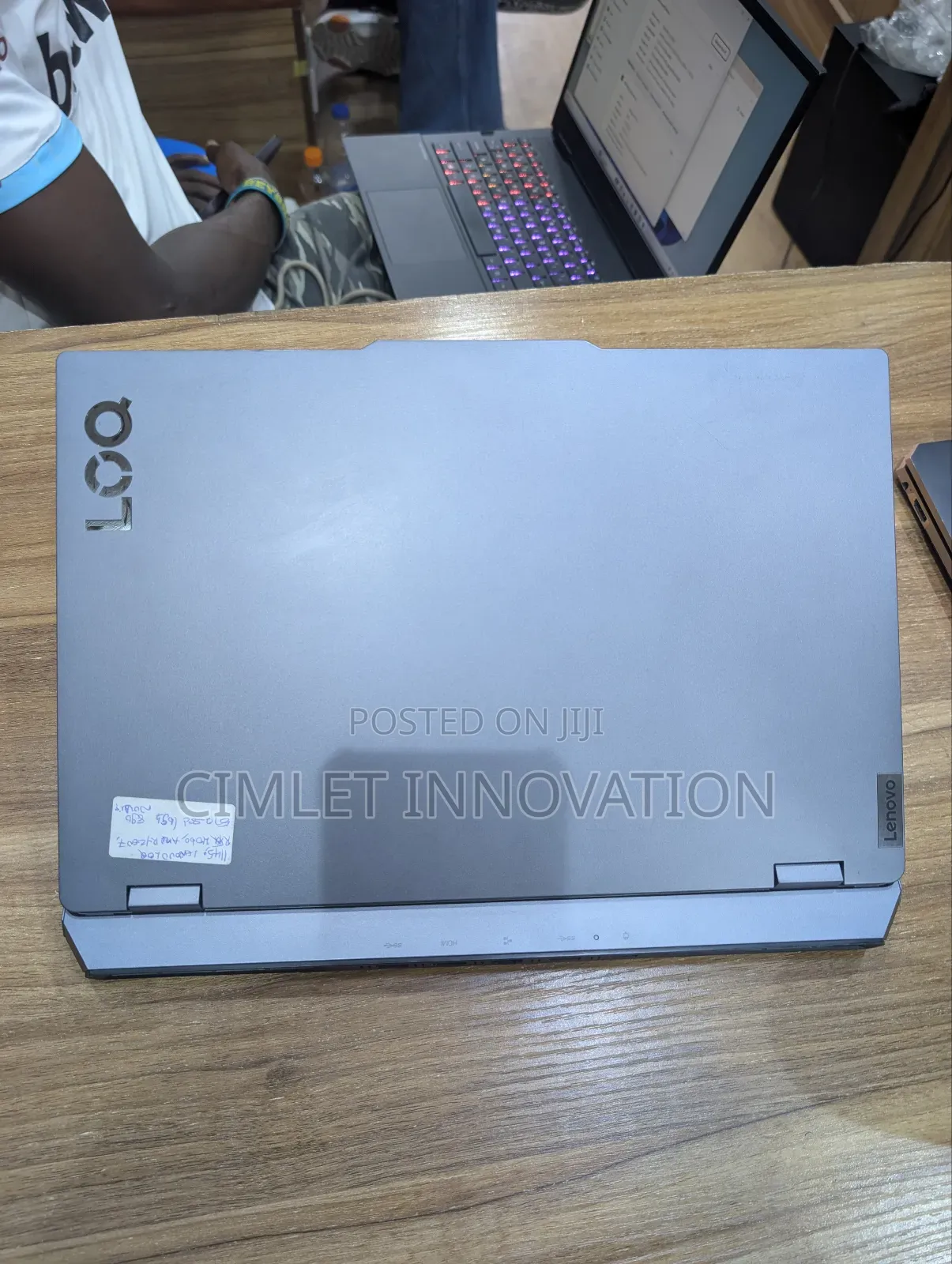 Laptop Lenovo LOQ 15ARP9 16GB AMD Ryzen 7 SSD 512GB