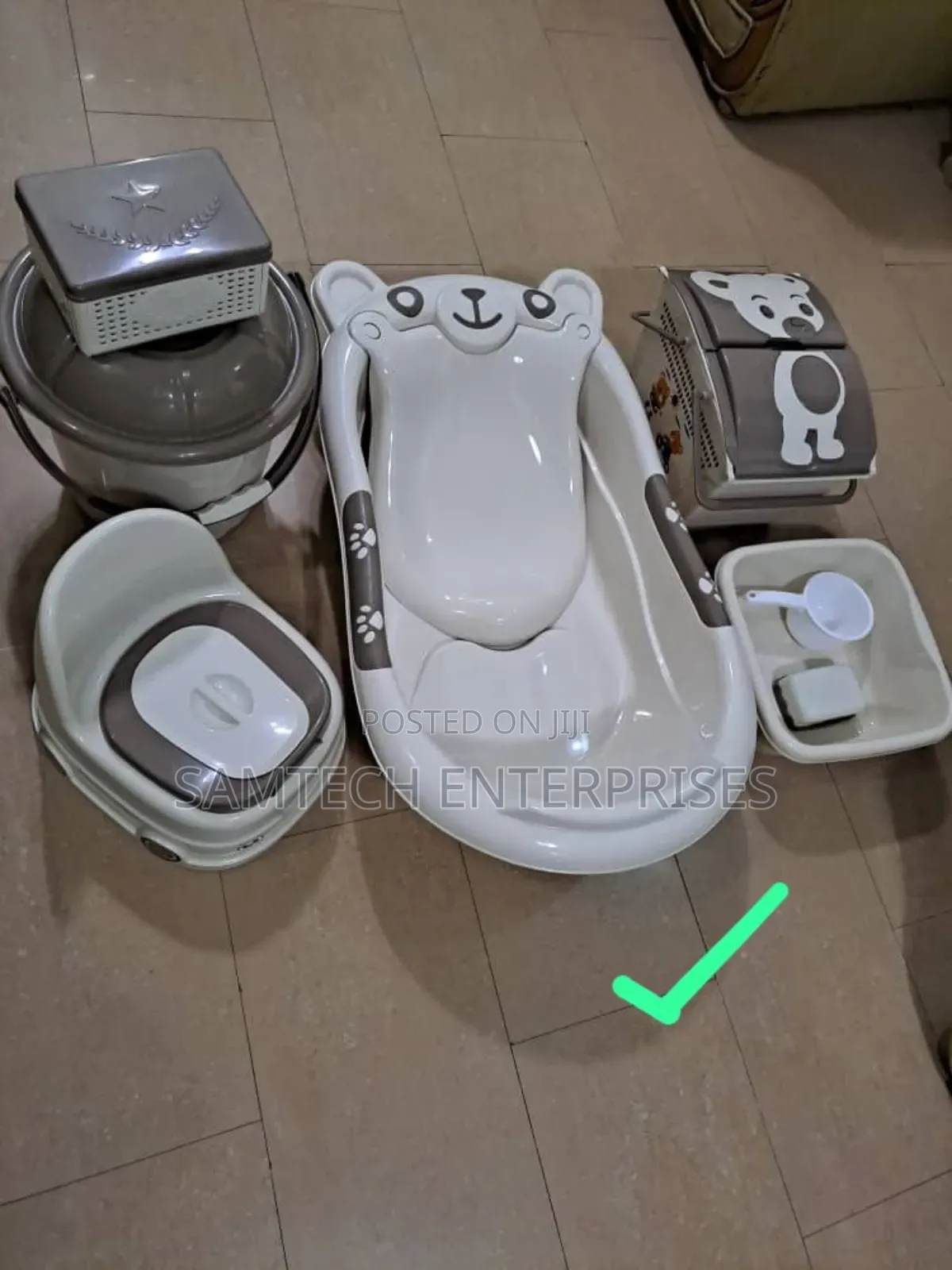 Happy Bear Bath Set
