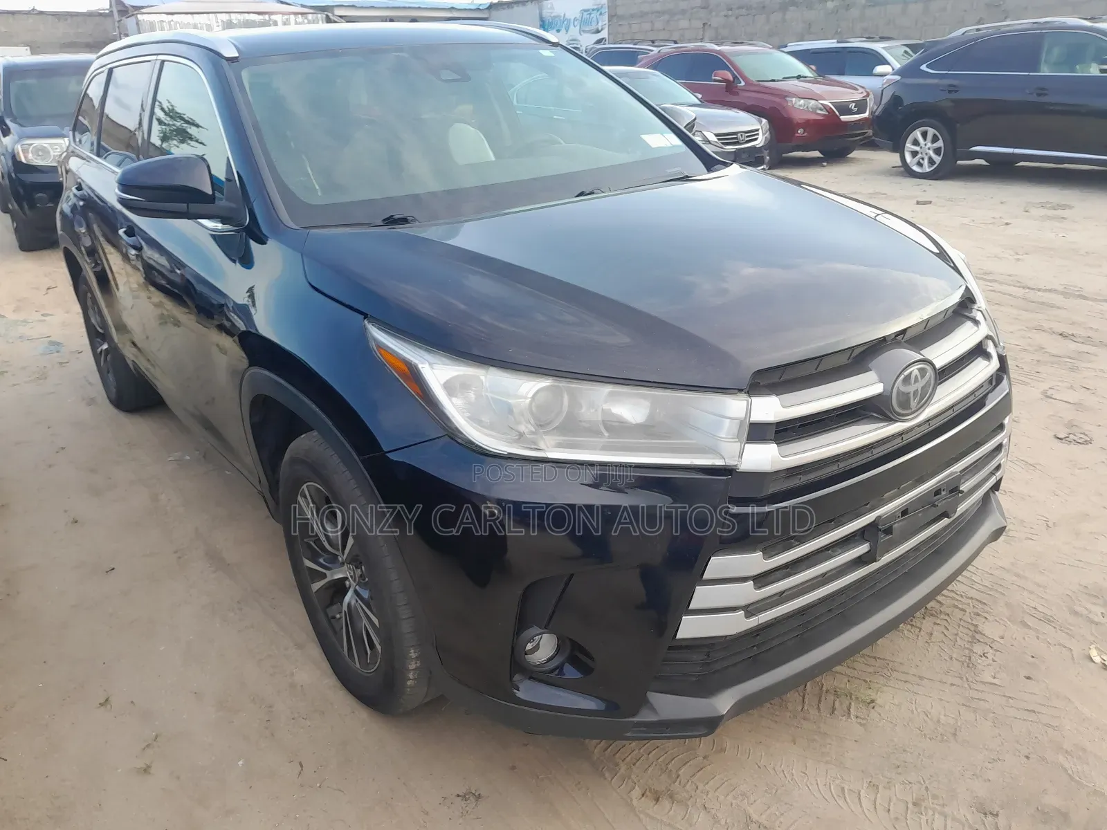 Toyota Highlander LE 4x2 (2.7L 4cyl 6A) 2017 Black