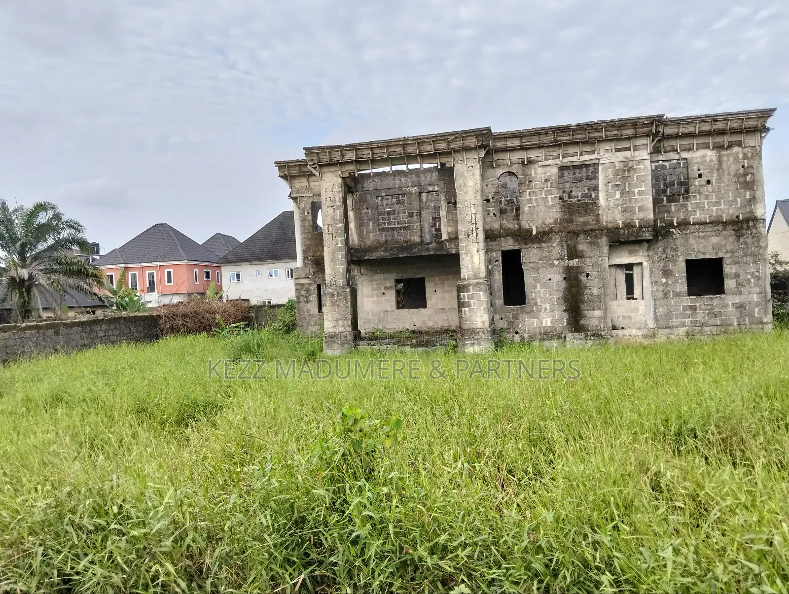 5bdrm Duplex in Off Rumuaghulu Sars, Port-Harcourt for sale