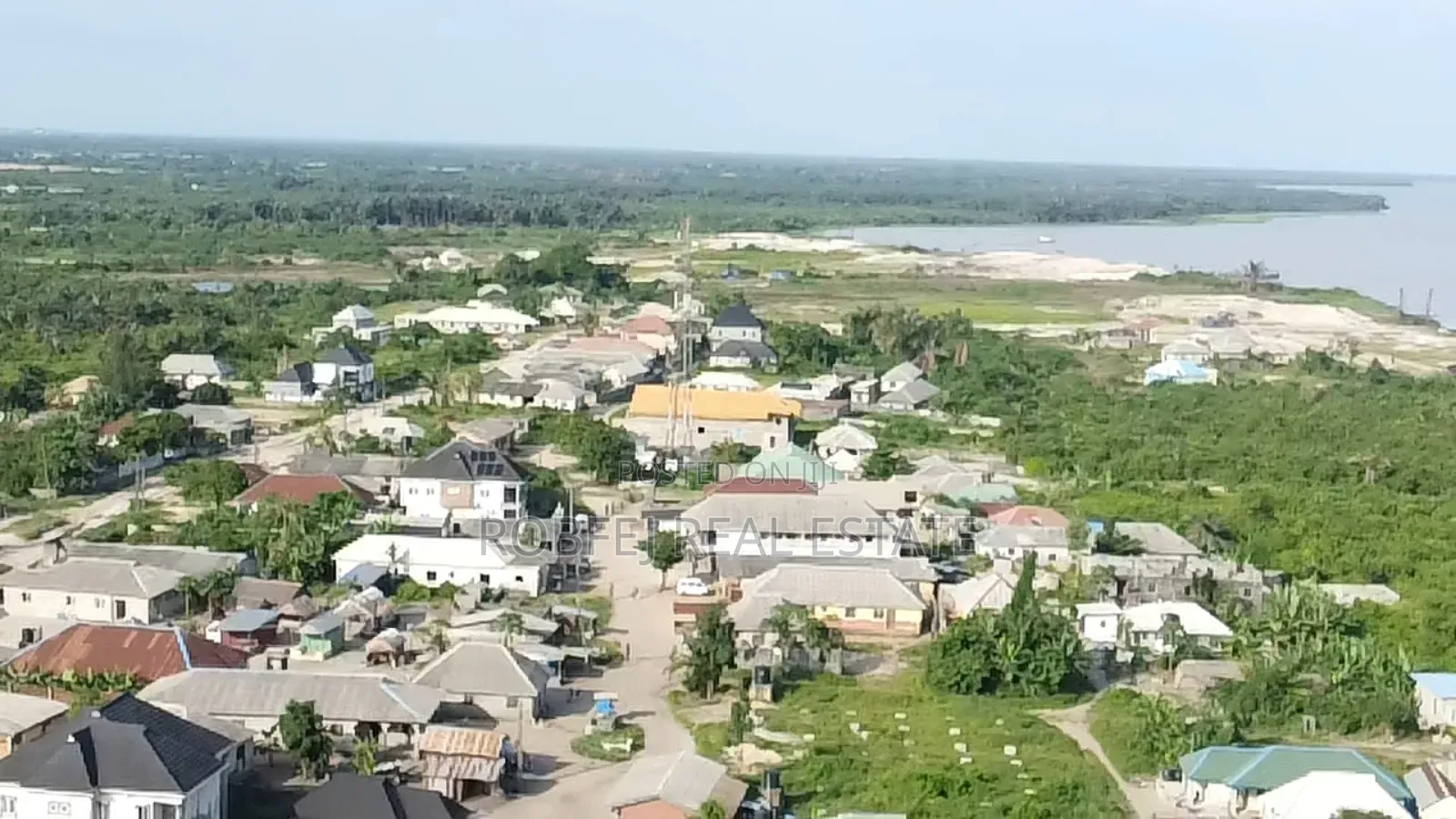 Lagoon Front Plots