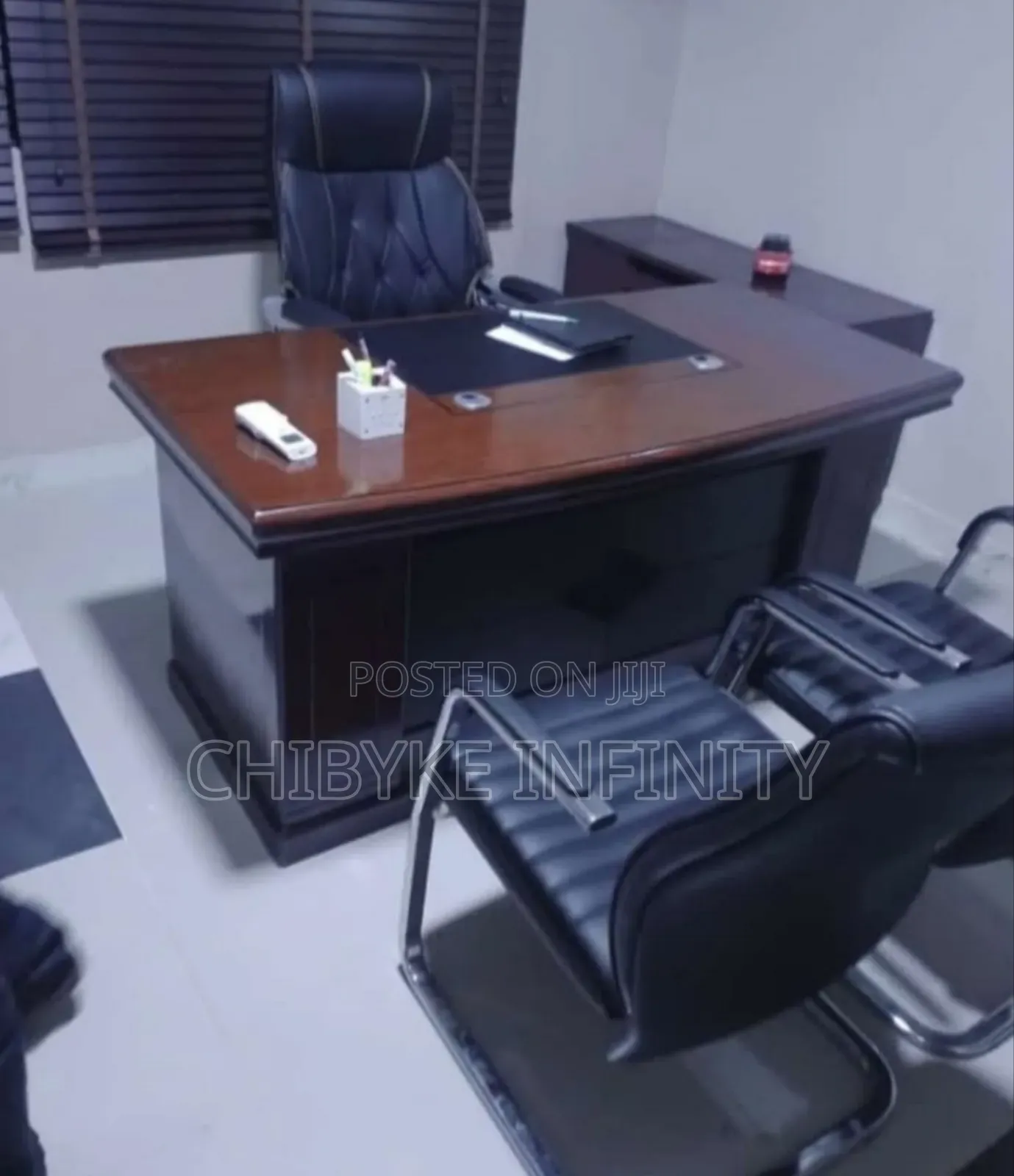 Office Table, Ceo Chair and 2-Executive Visitor's Chair