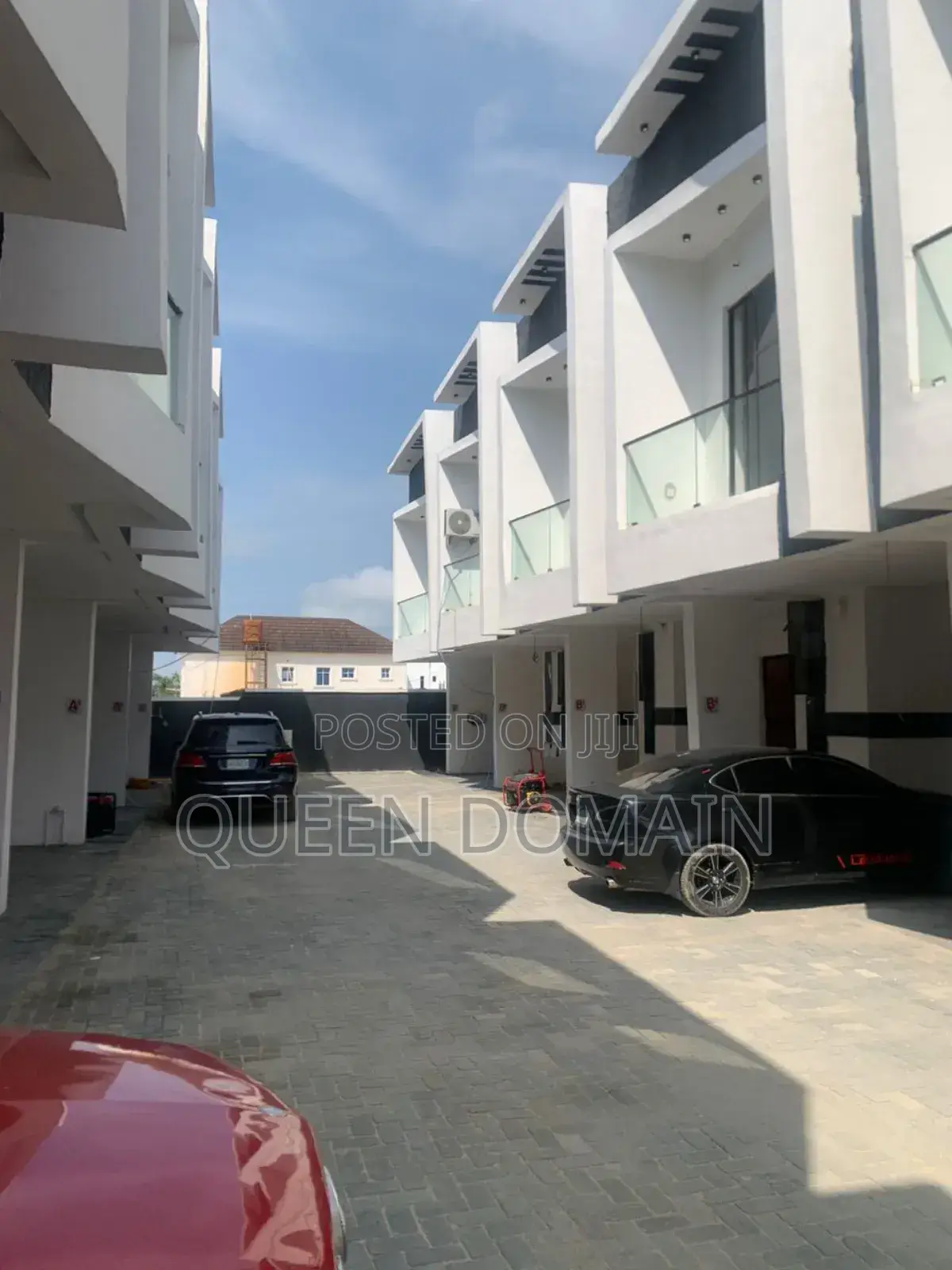 3bdrm Duplex in Gra, Ikota for rent